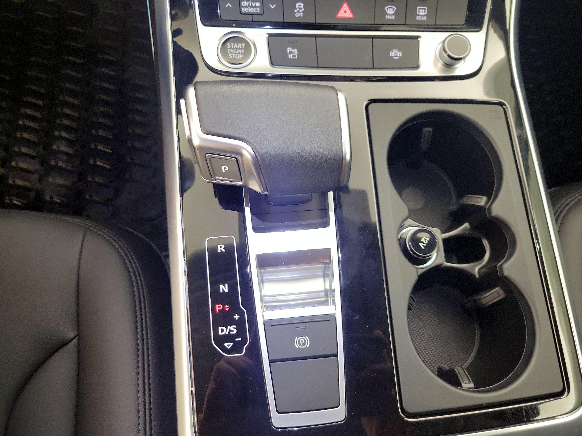 Thumbnail: 2024 Audi Q7 - 18