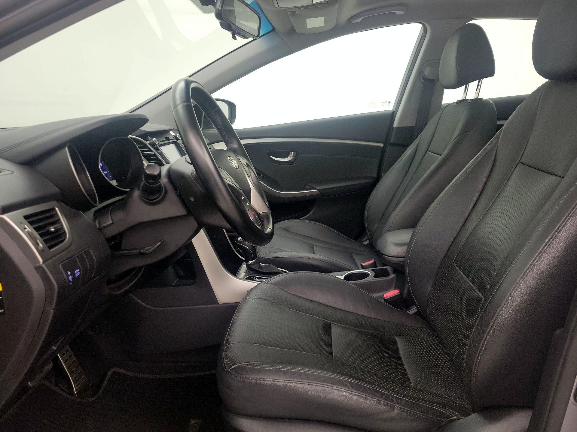 Thumbnail: 2013 Hyundai Elantra - 11