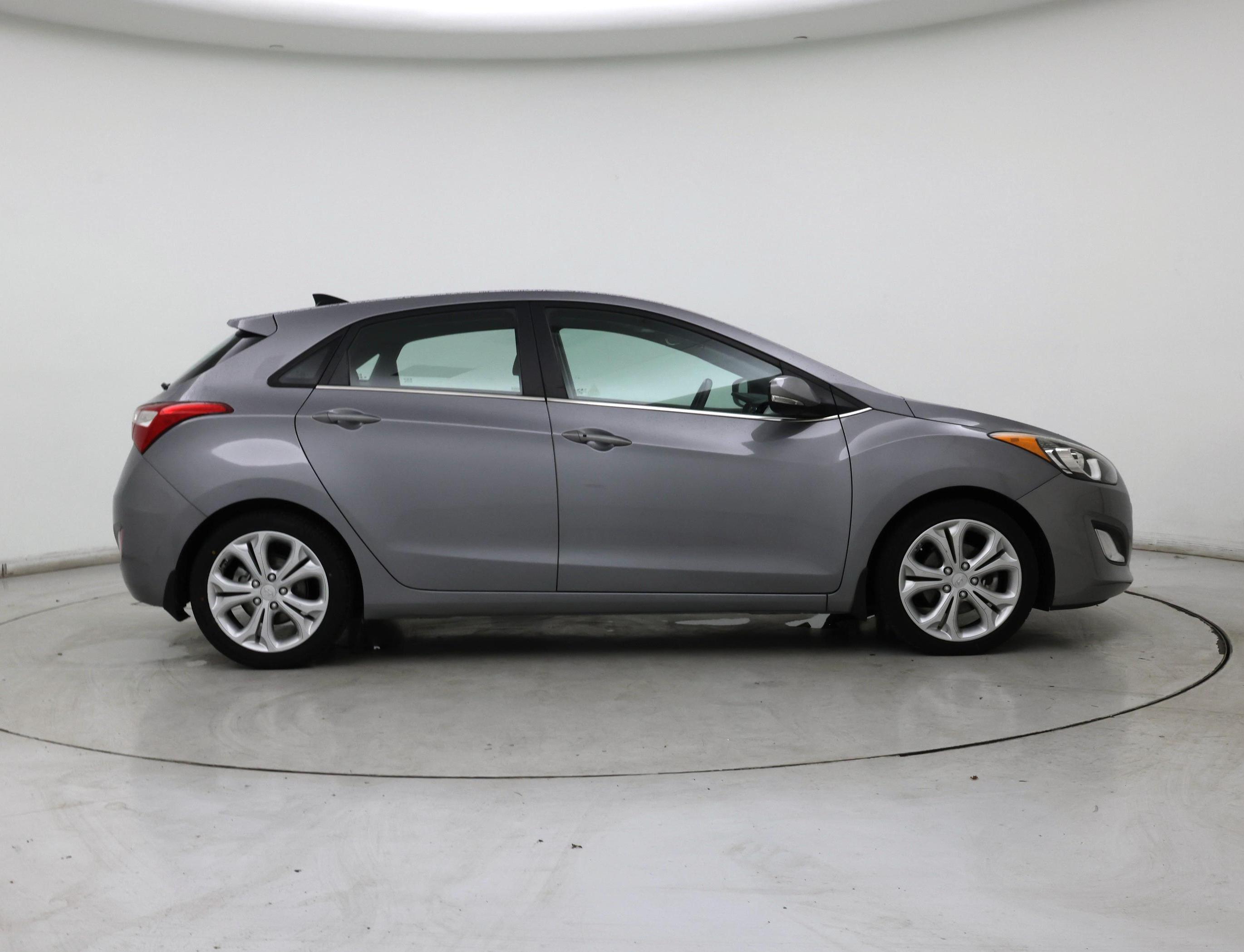 Thumbnail: 2013 Hyundai Elantra - 7