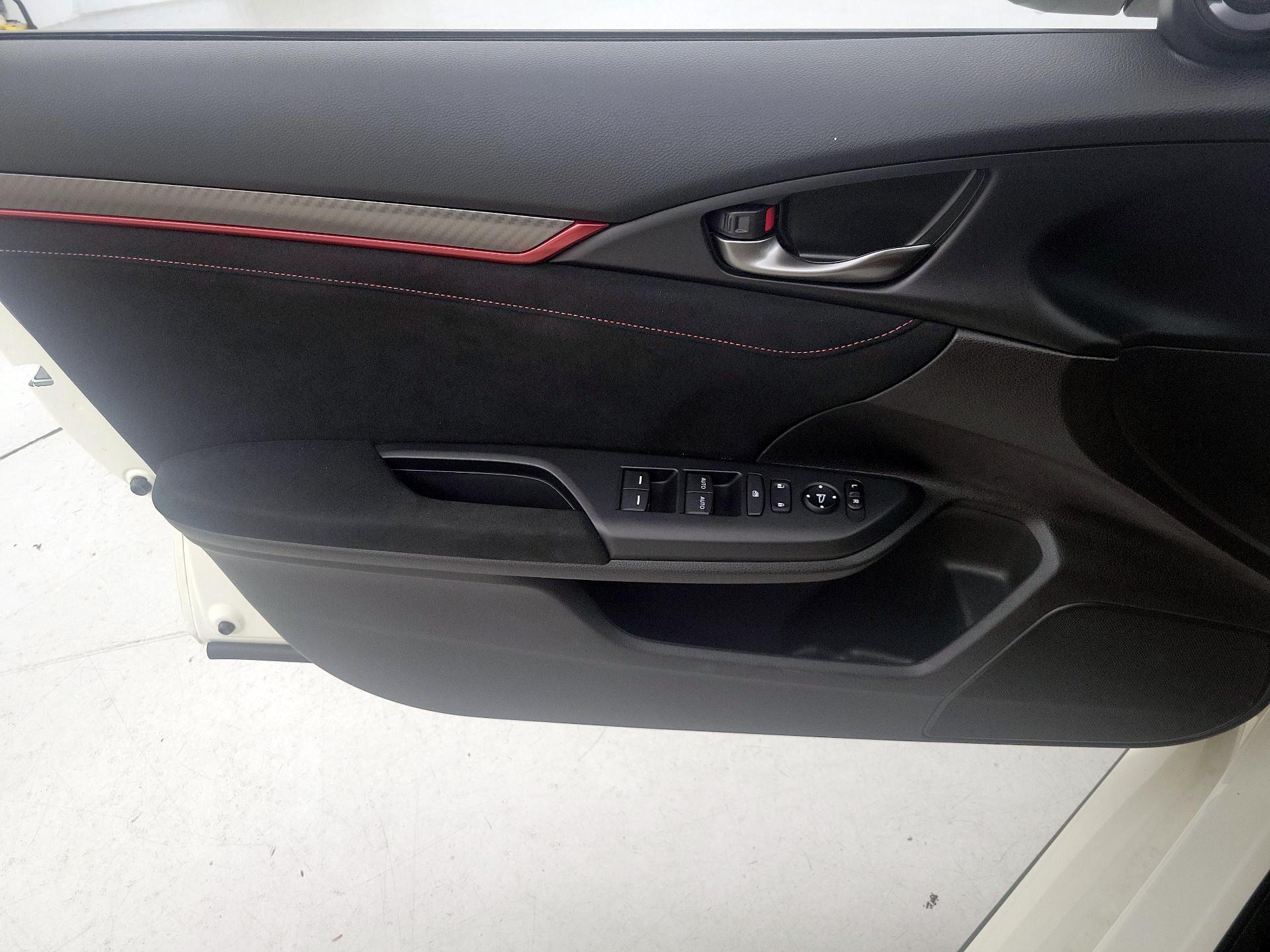 Thumbnail: 2018 Honda Civic - 12