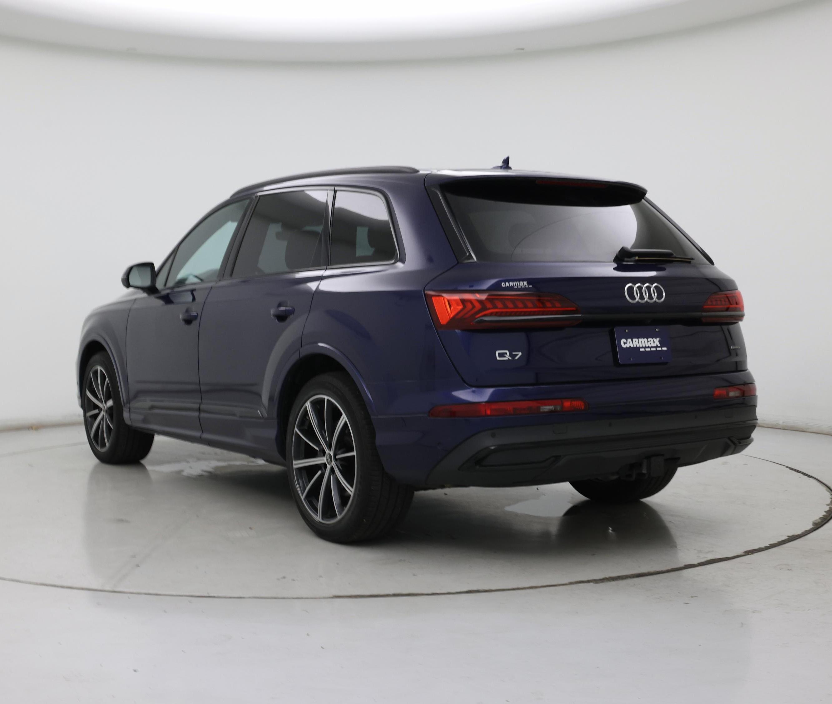 Thumbnail: 2022 Audi Q7 - 2