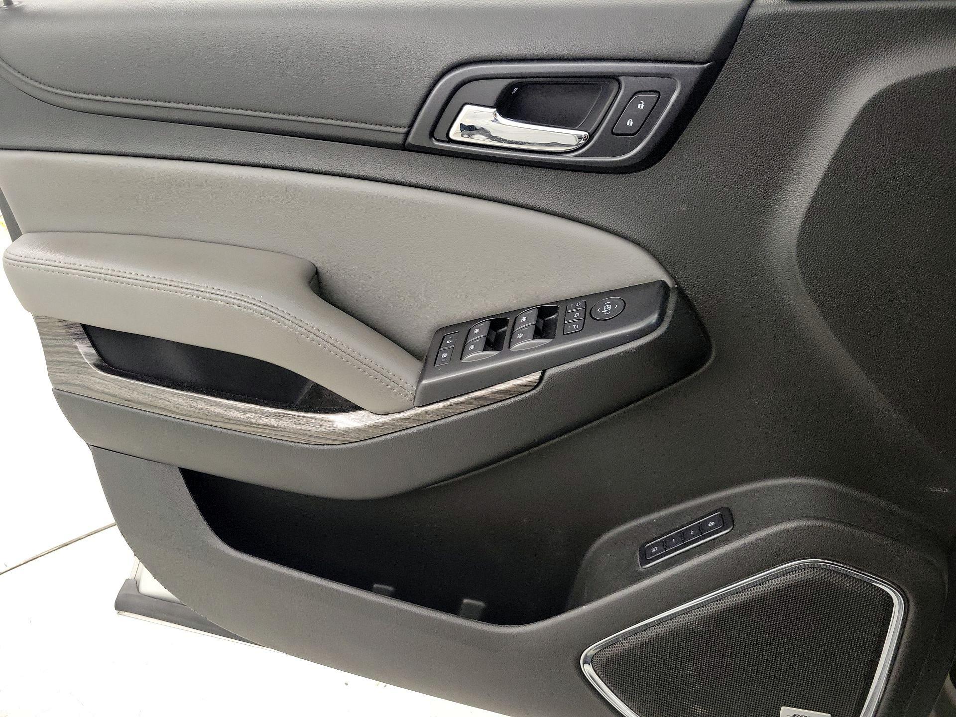 Thumbnail: 2019 Chevrolet Tahoe - 12
