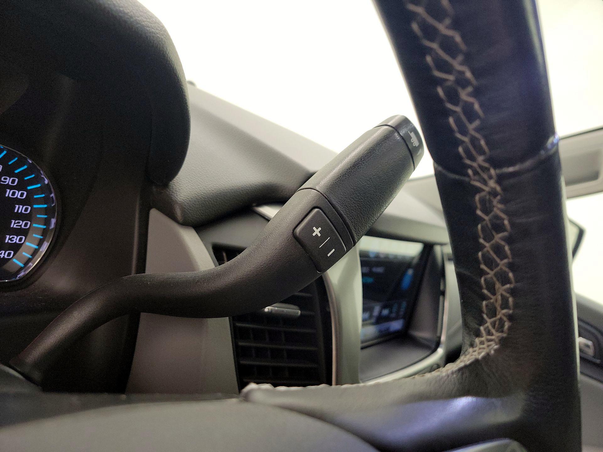 Thumbnail: 2019 Chevrolet Tahoe - 18