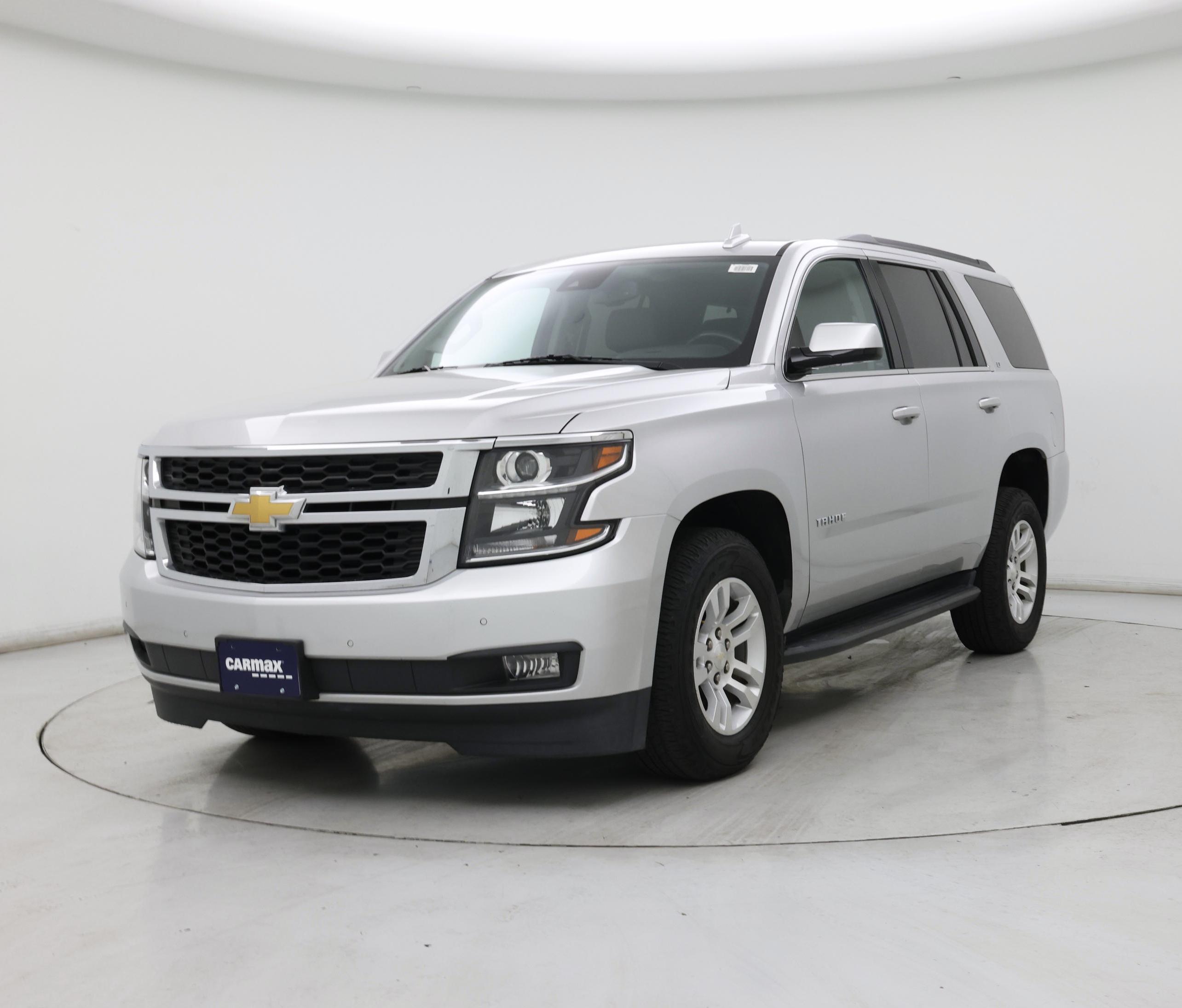 Thumbnail: 2019 Chevrolet Tahoe - 4