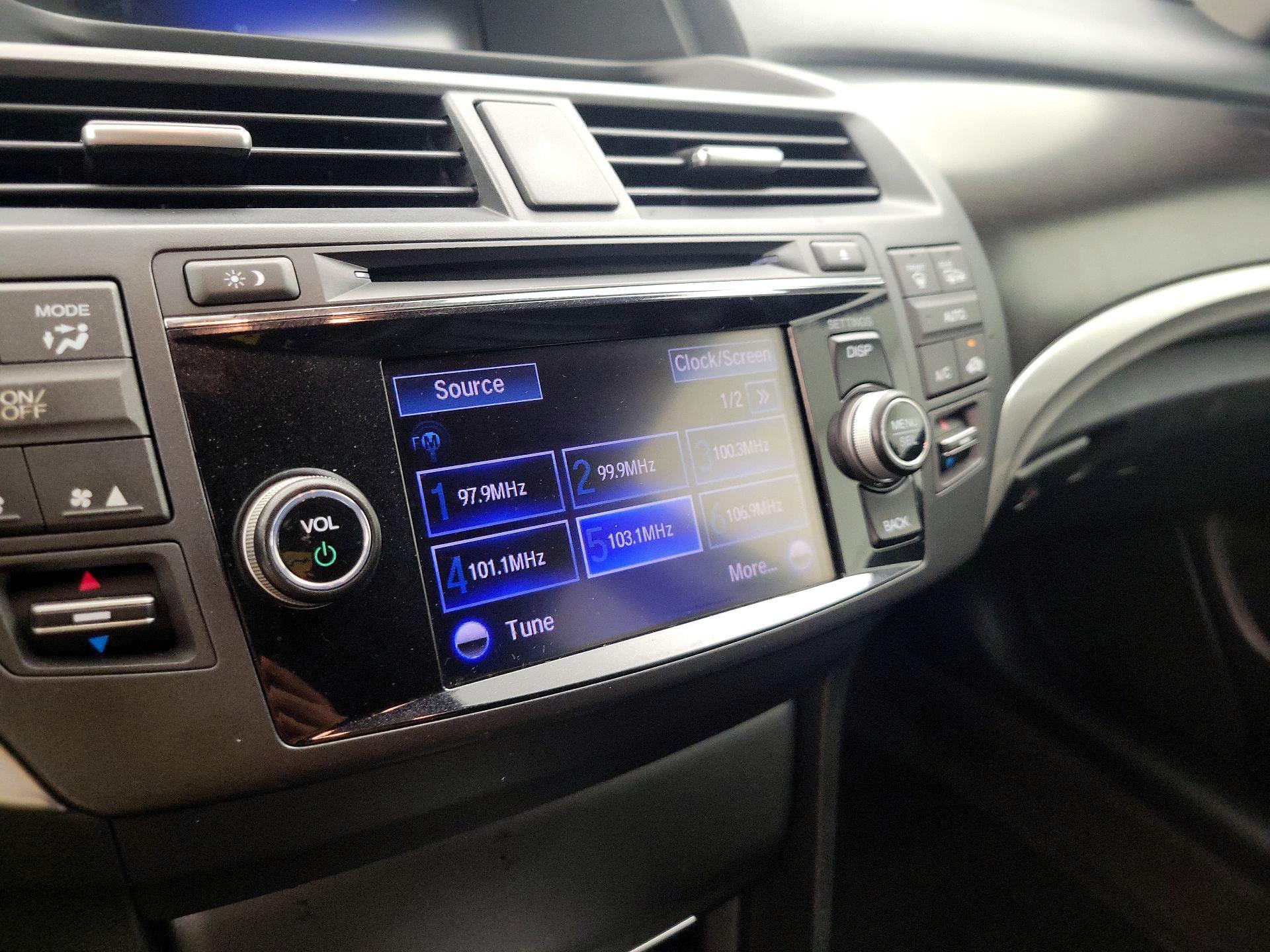 Thumbnail: 2015 Honda Accord Crosstour - 15