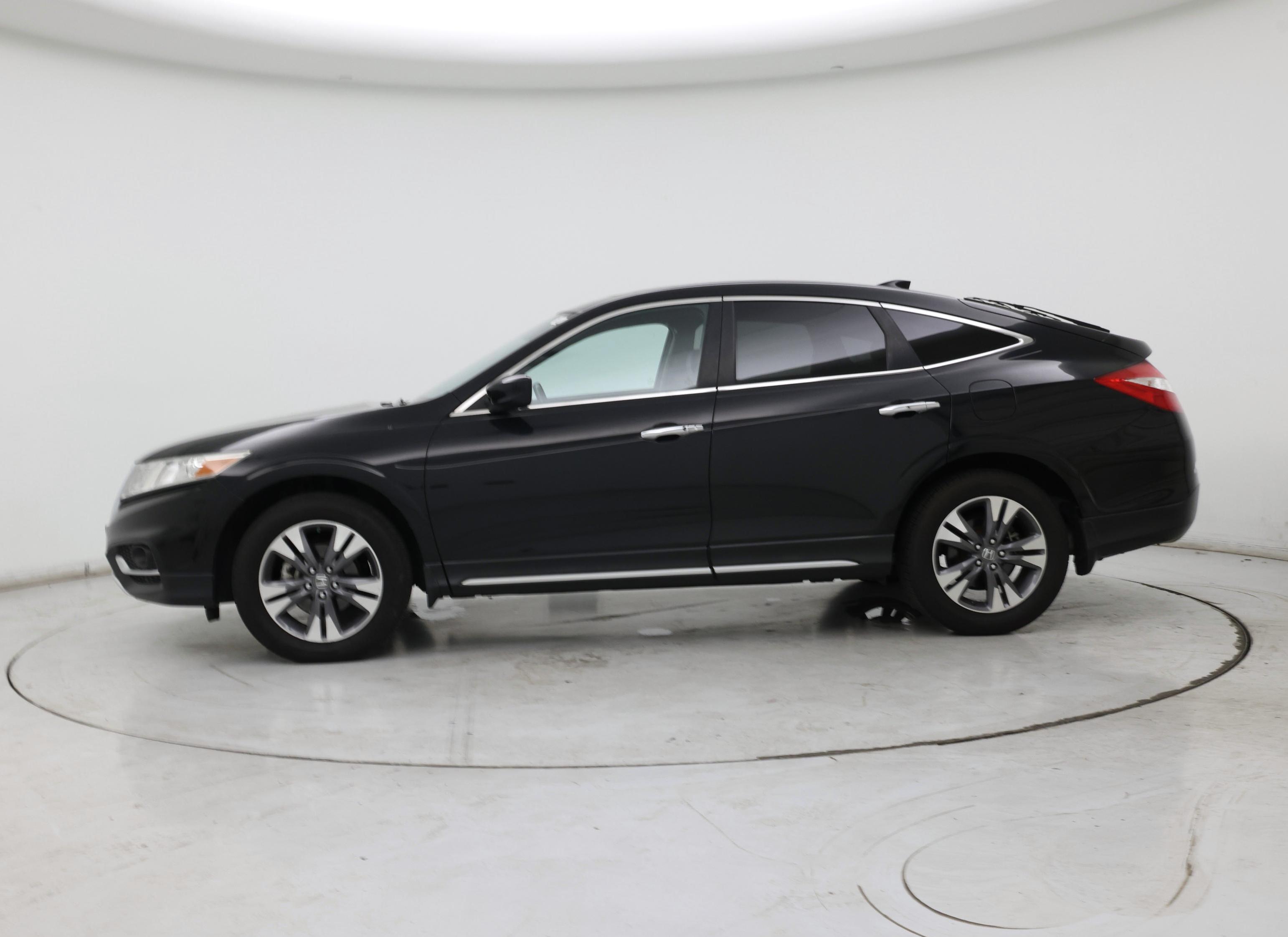 Thumbnail: 2015 Honda Accord Crosstour - 3