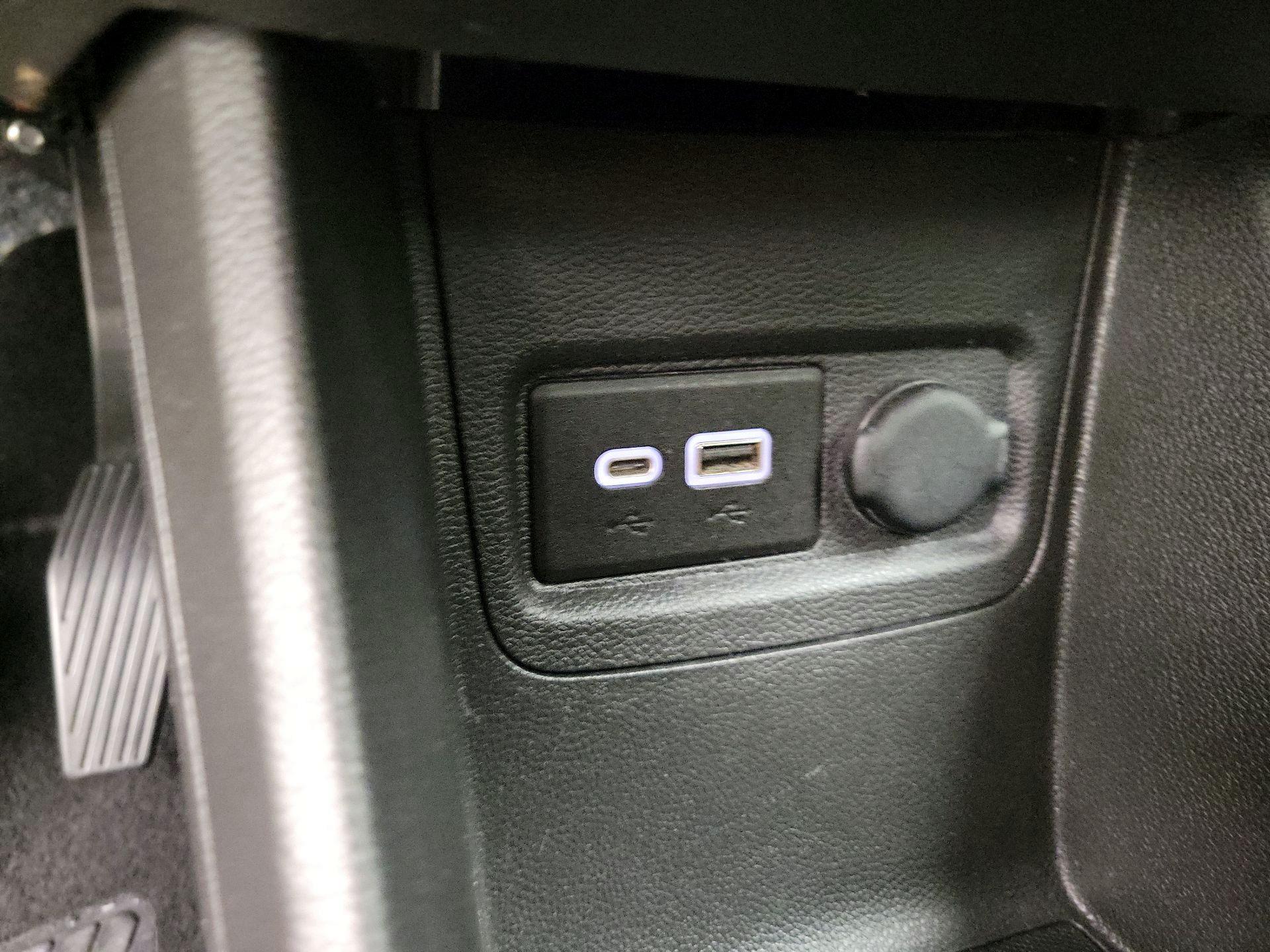 Thumbnail: 2020 Chevrolet Spark - 18