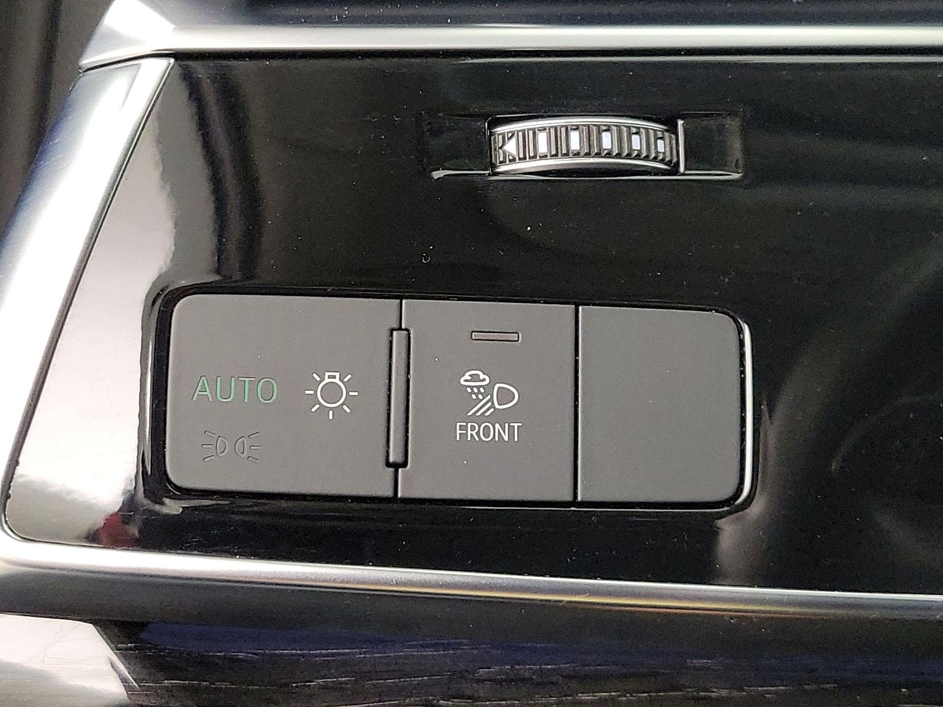 Thumbnail: 2023 Audi Q7 - 13