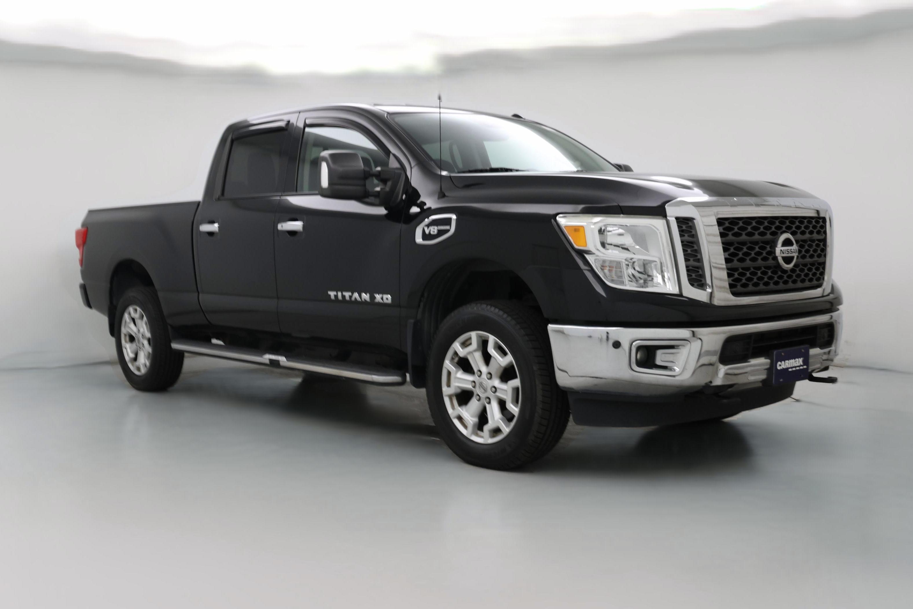 Thumbnail: 2017 Nissan Titan - 1