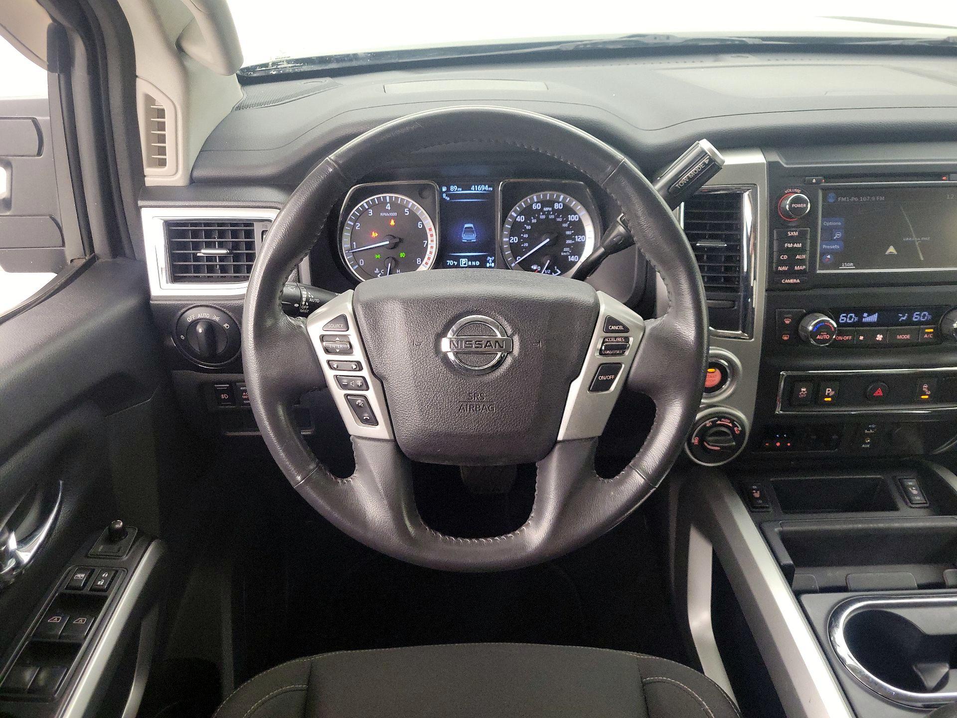Thumbnail: 2017 Nissan Titan - 10