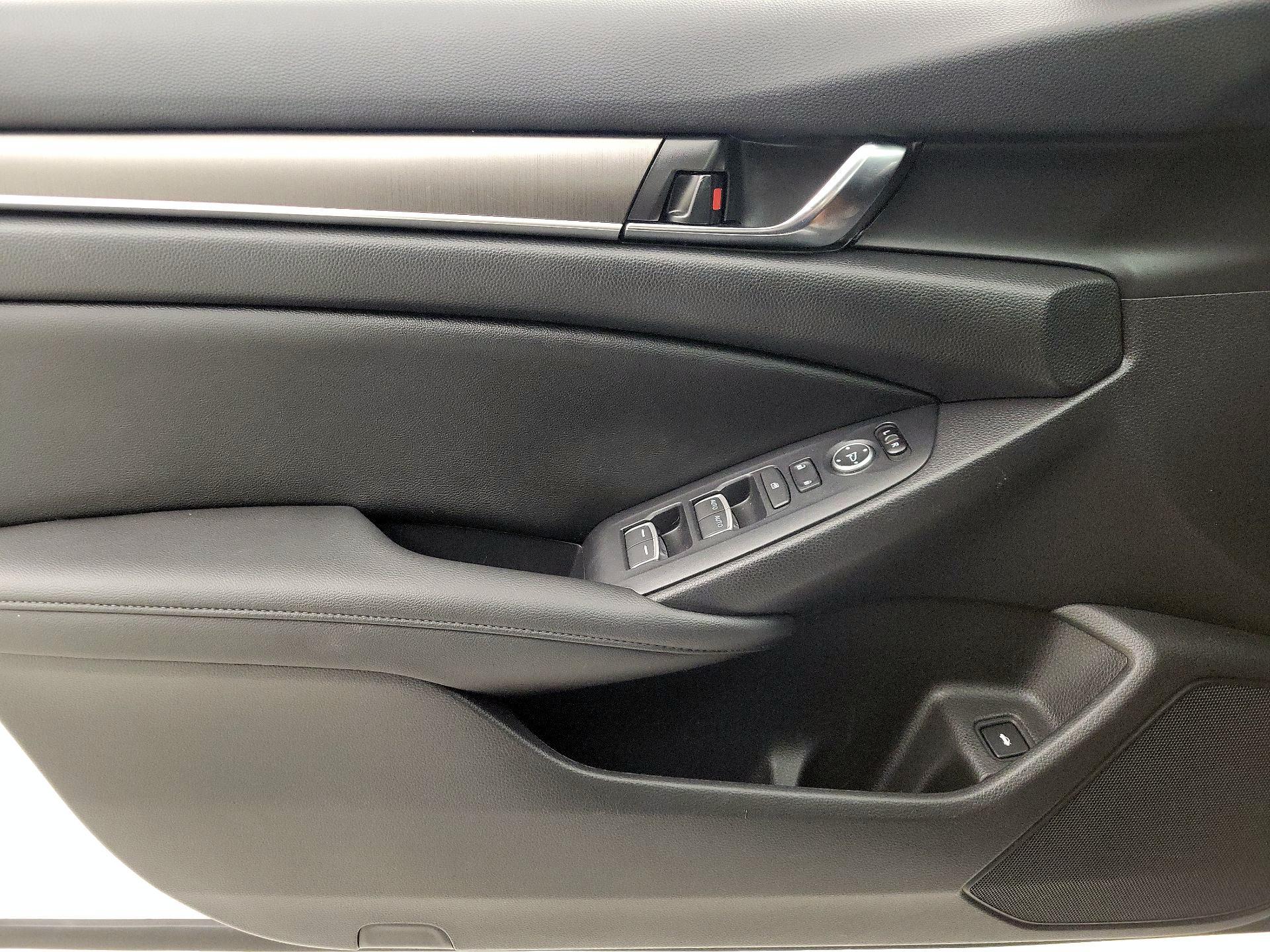 Thumbnail: 2020 Honda Accord - 12