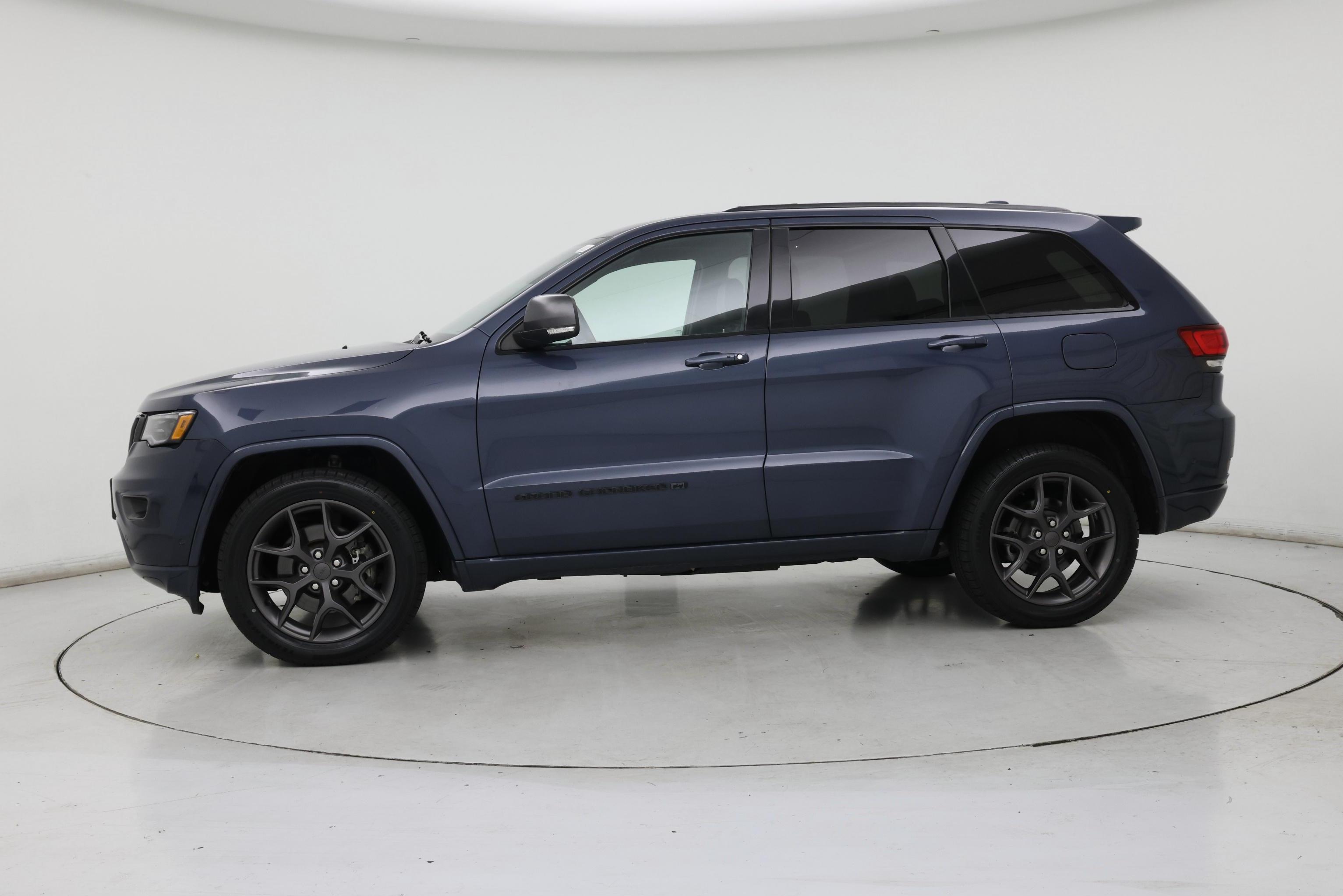 Thumbnail: 2021 Jeep Grand Cherokee - 3