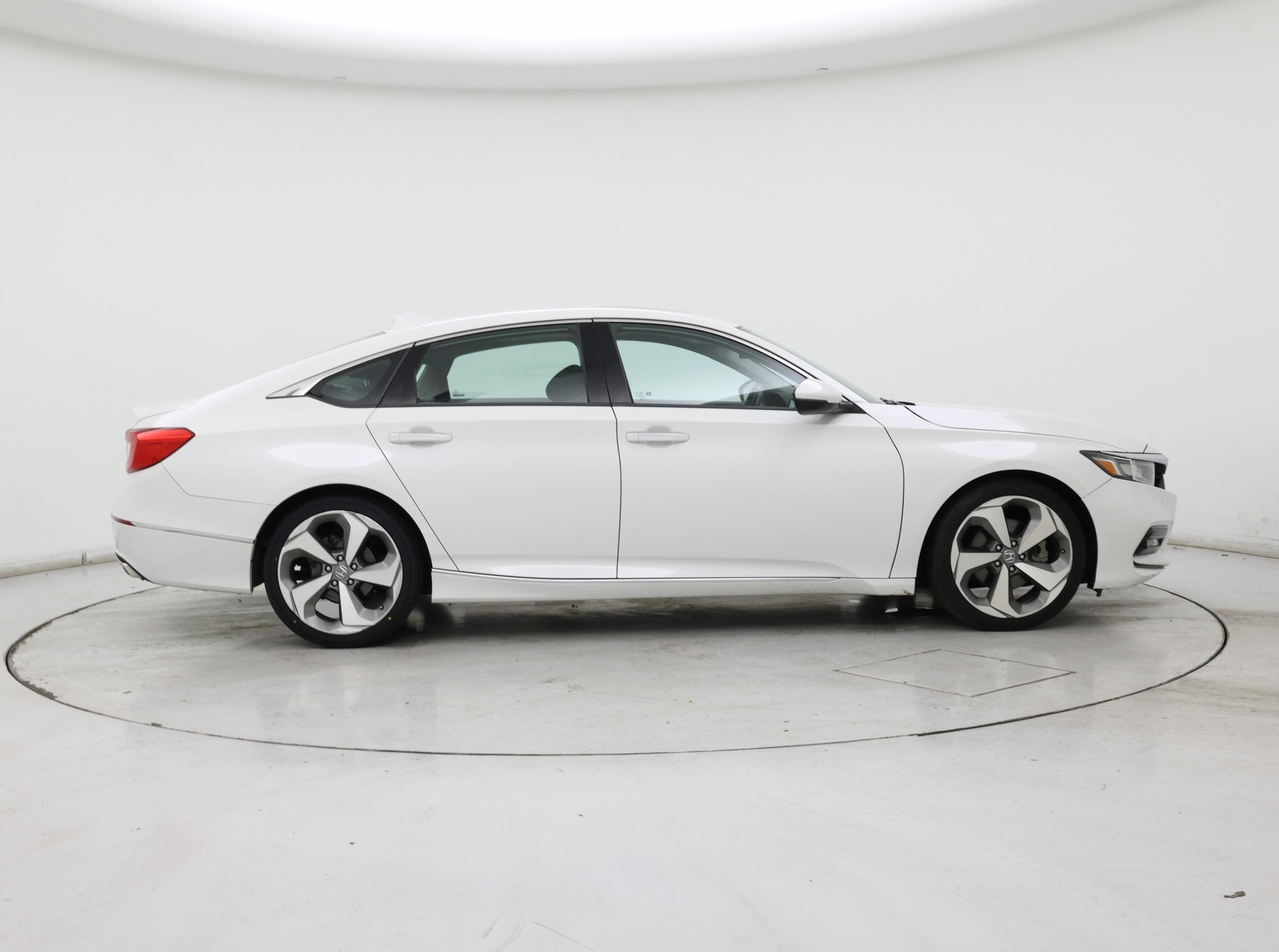 Thumbnail: 2018 Honda Accord - 7