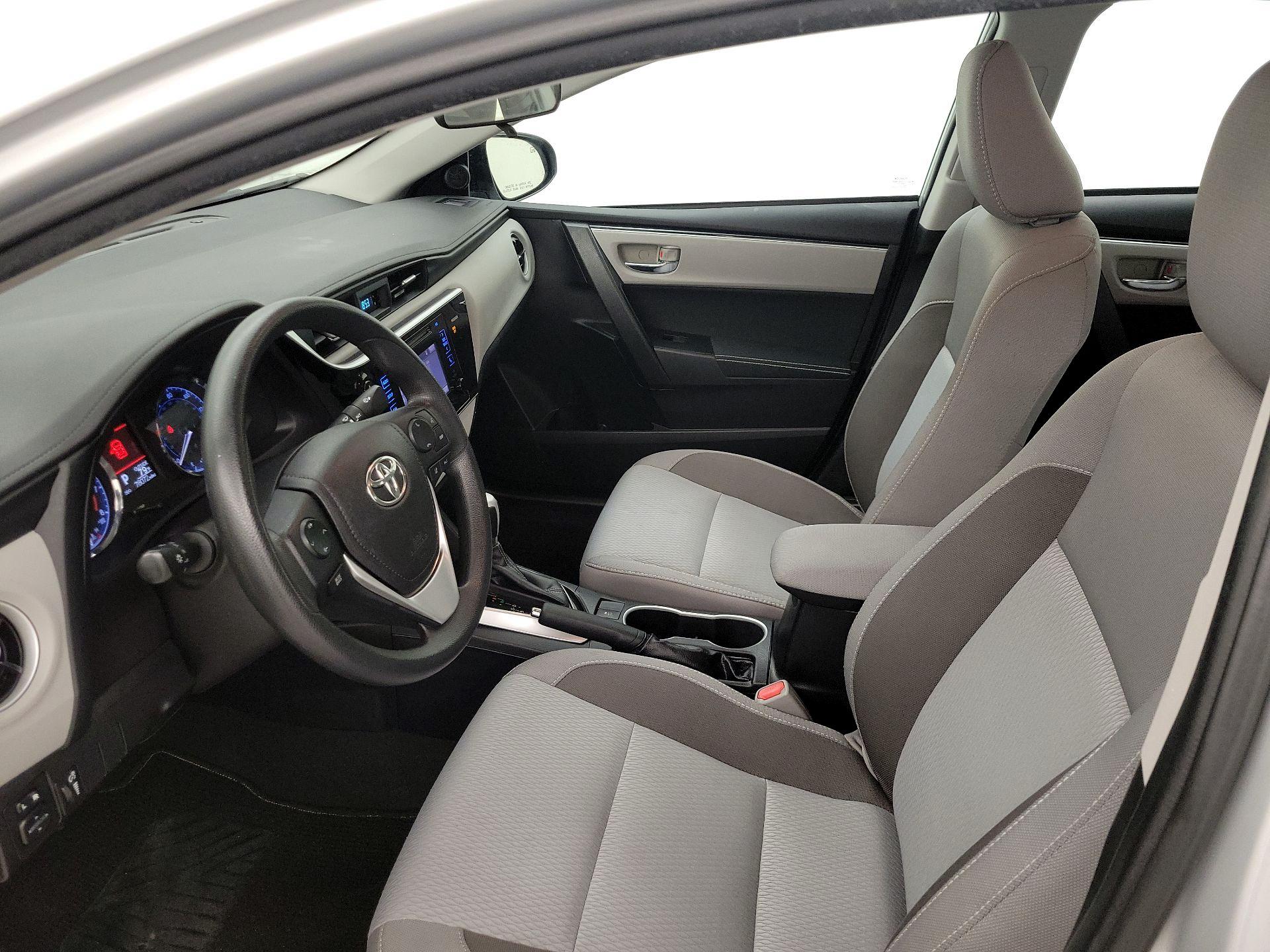 Thumbnail: 2017 Toyota Corolla - 11