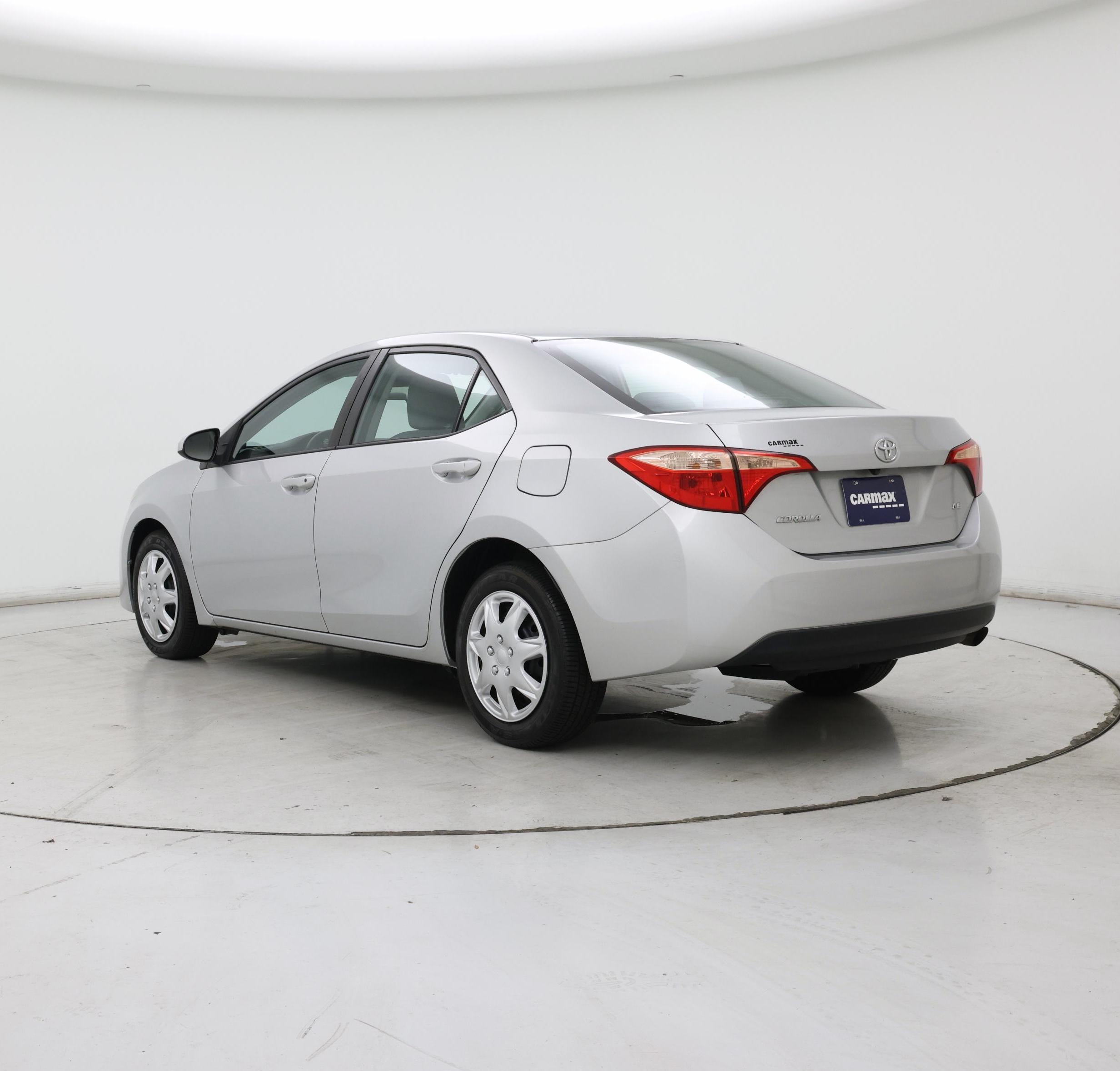 Thumbnail: 2017 Toyota Corolla - 2