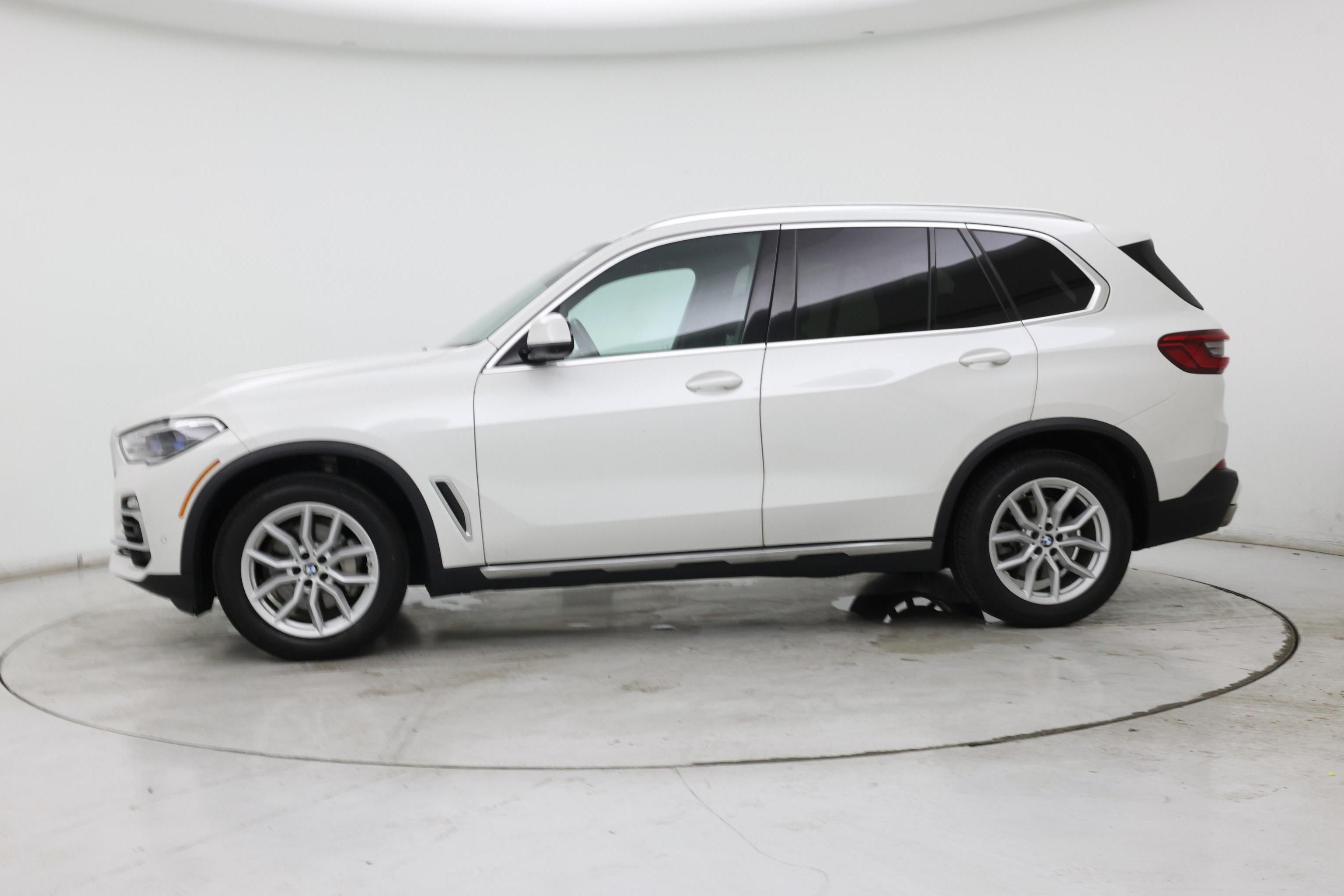 Thumbnail: 2020 BMW X5 - 3