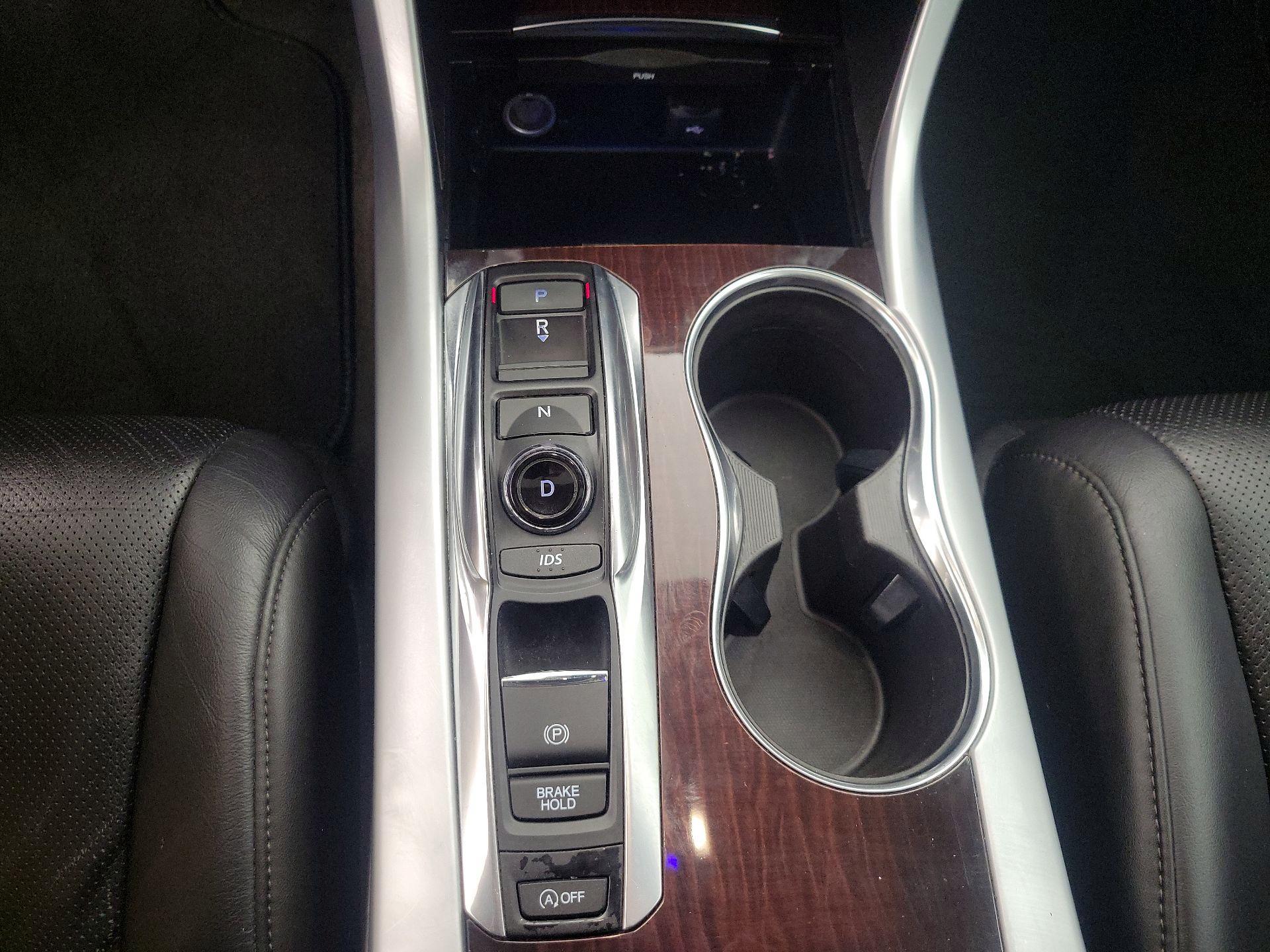 Thumbnail: 2015 Acura TLX - 18