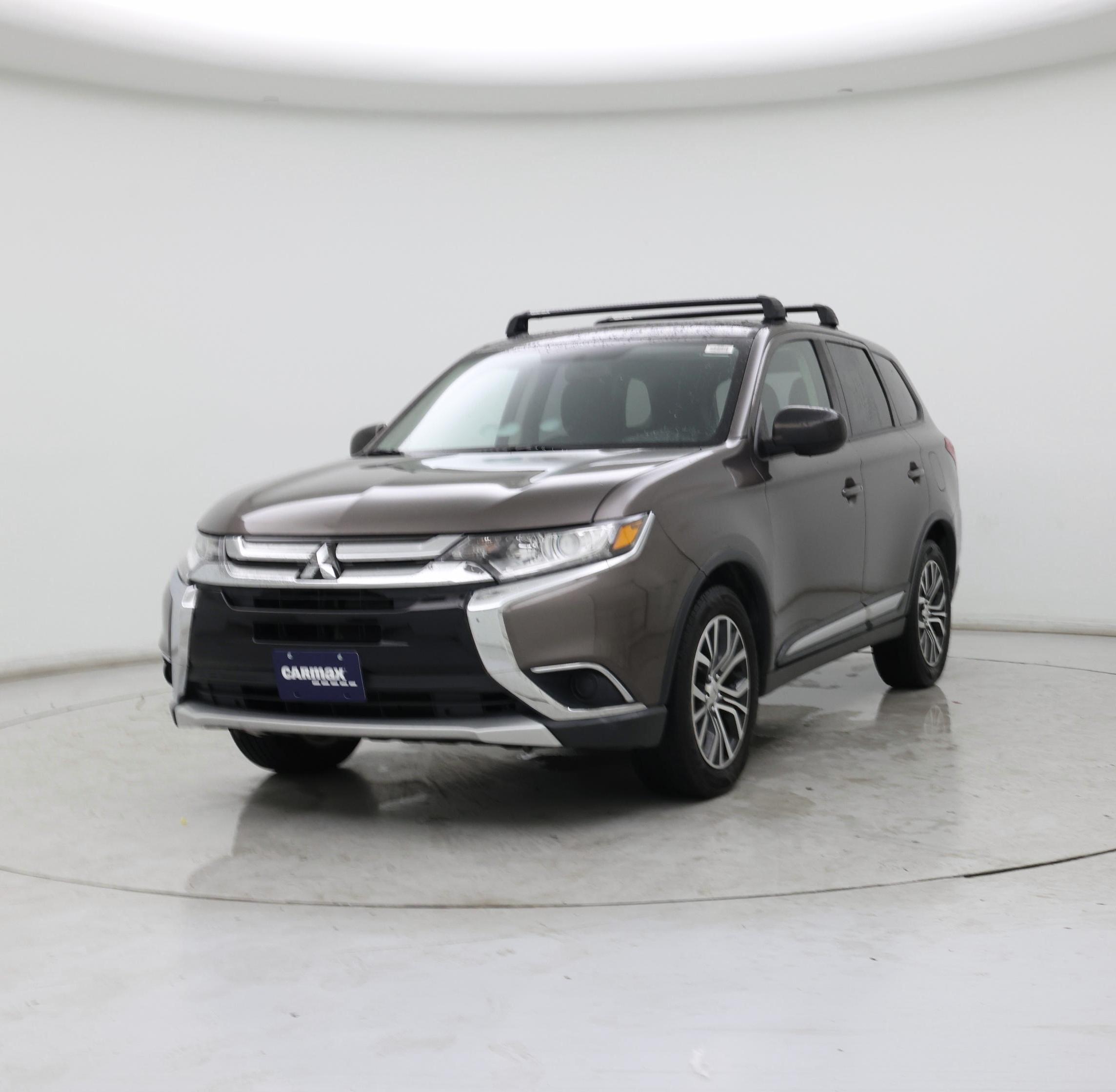 Thumbnail: 2018 Mitsubishi Outlander - 4