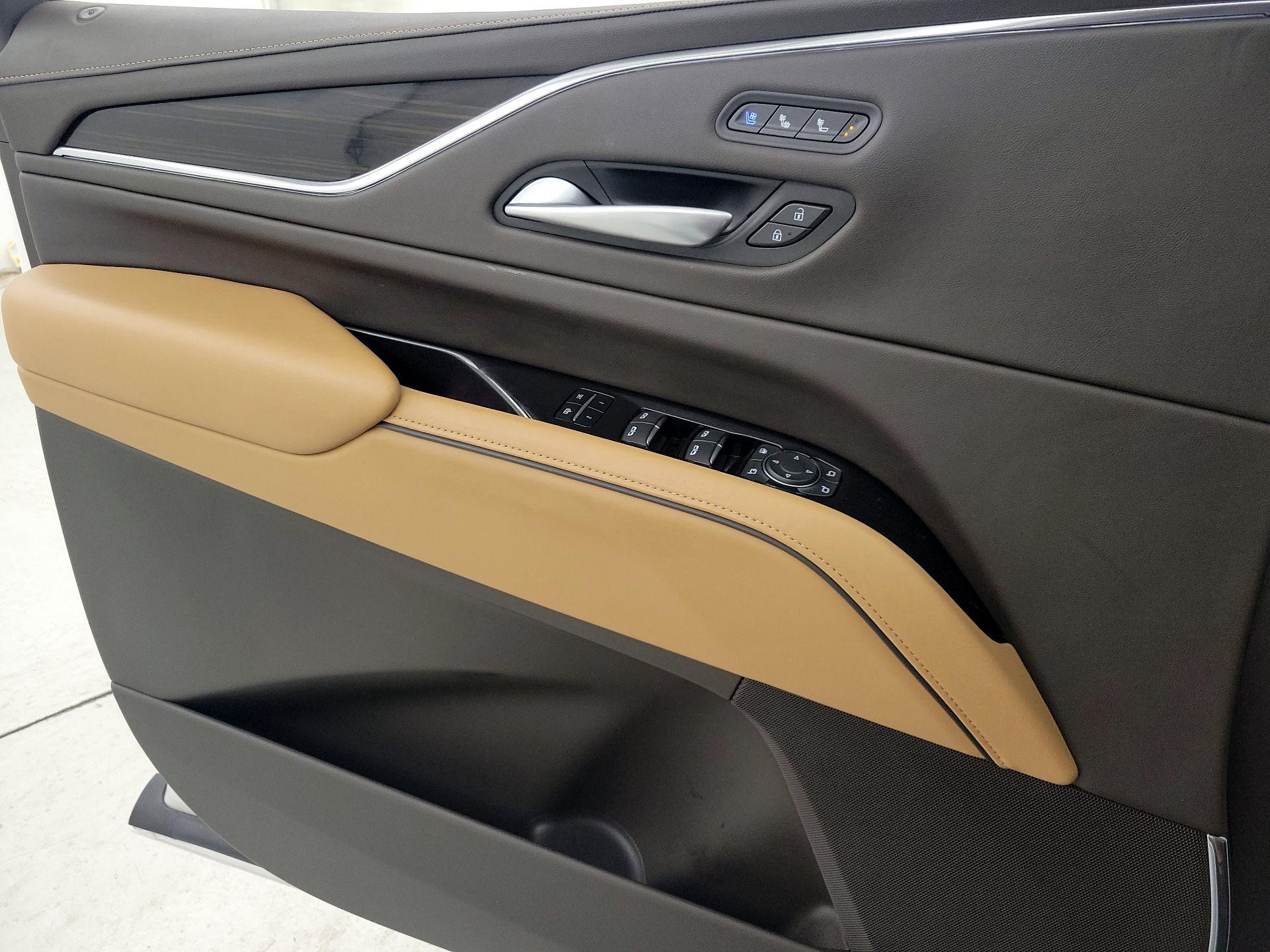 Thumbnail: 2024 Cadillac Escalade - 12