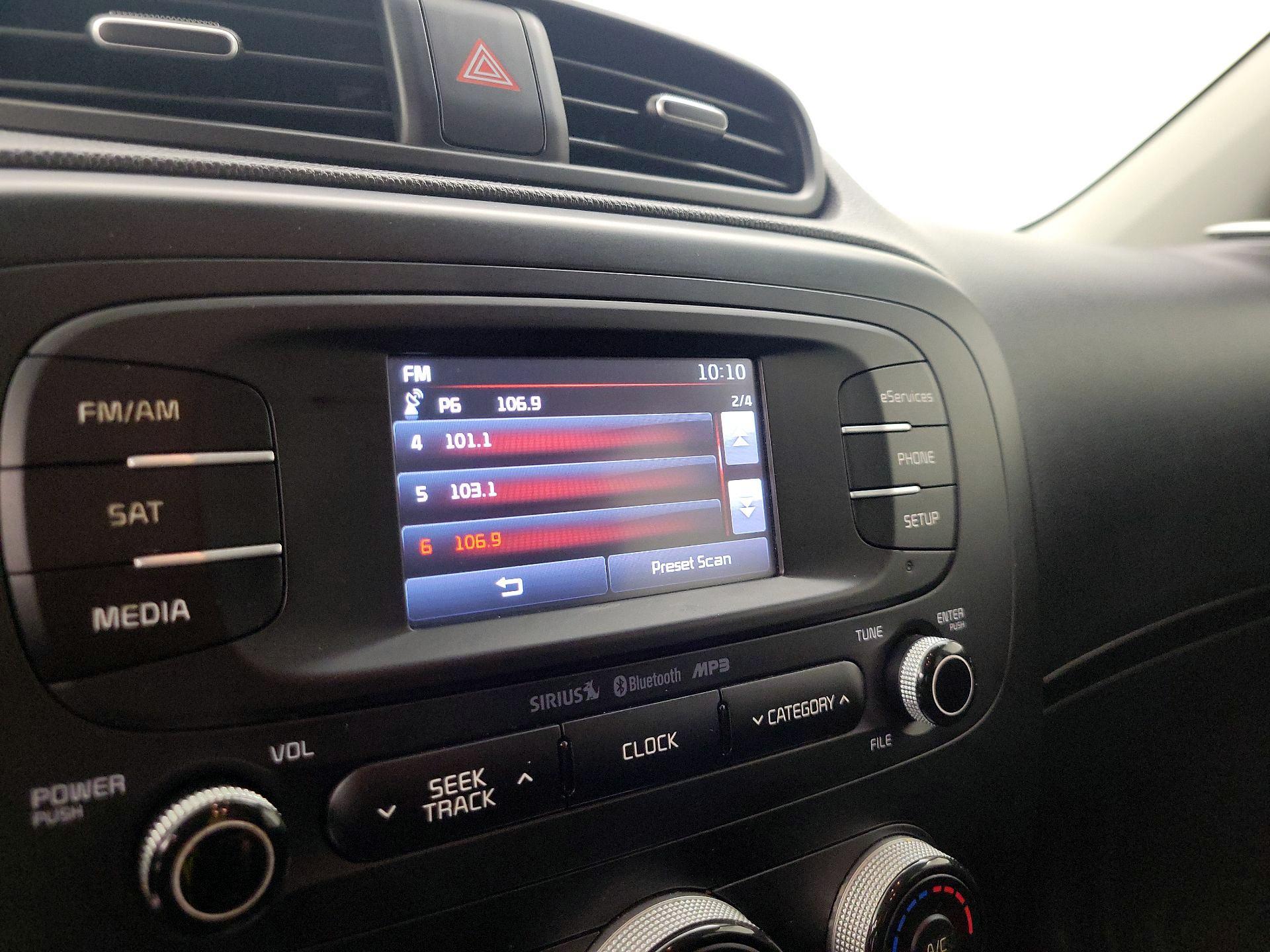 Thumbnail: 2014 Kia Soul - 15