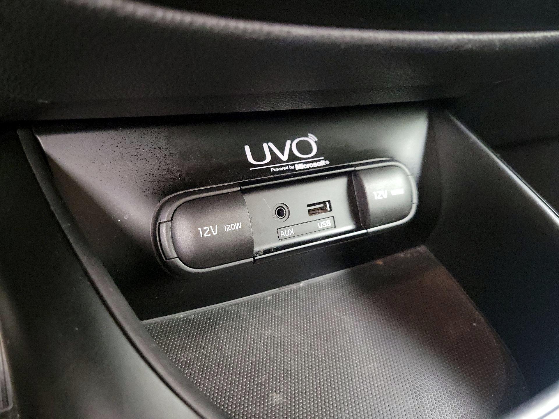 Thumbnail: 2014 Kia Soul - 18