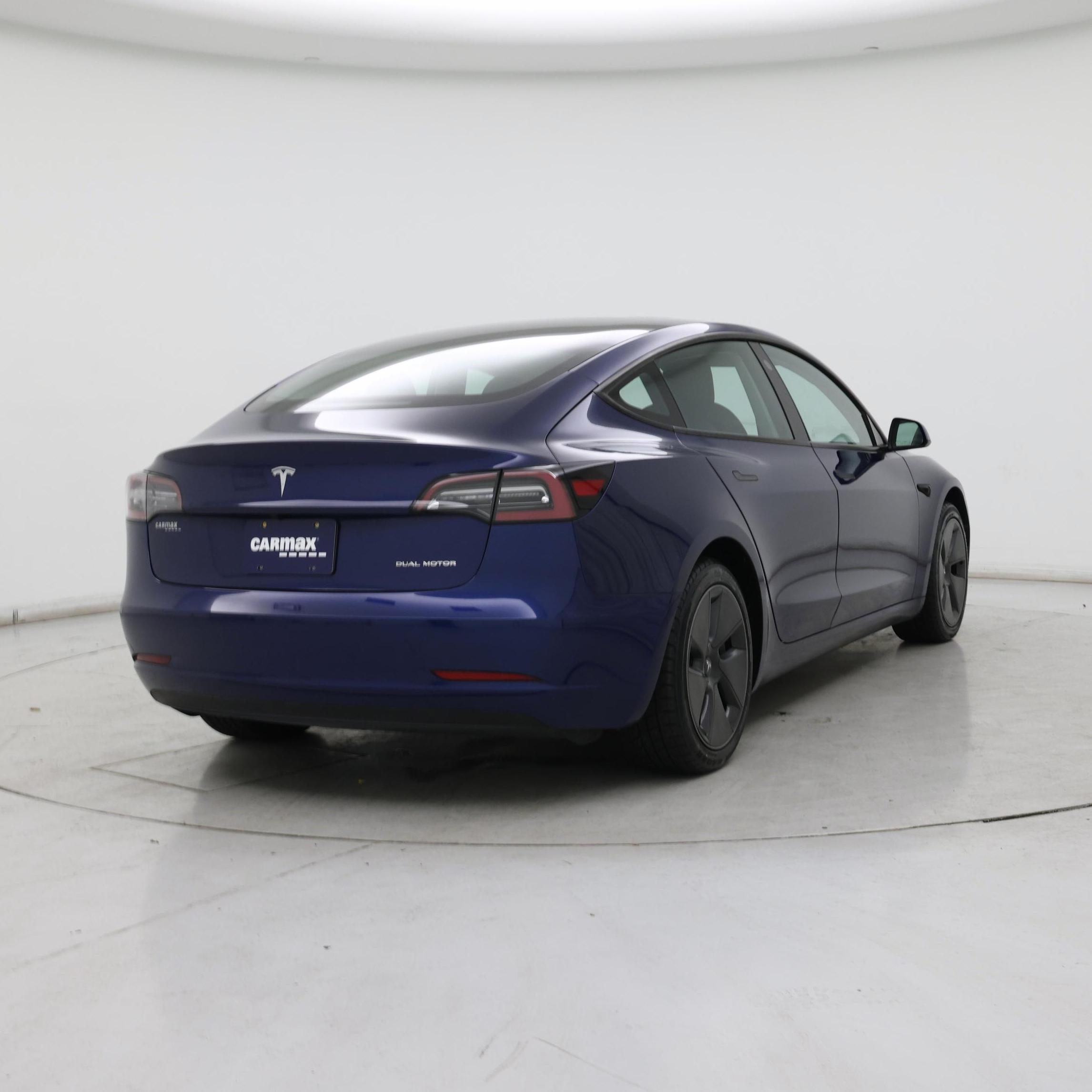 Thumbnail: 2022 Tesla Model 3 - 8