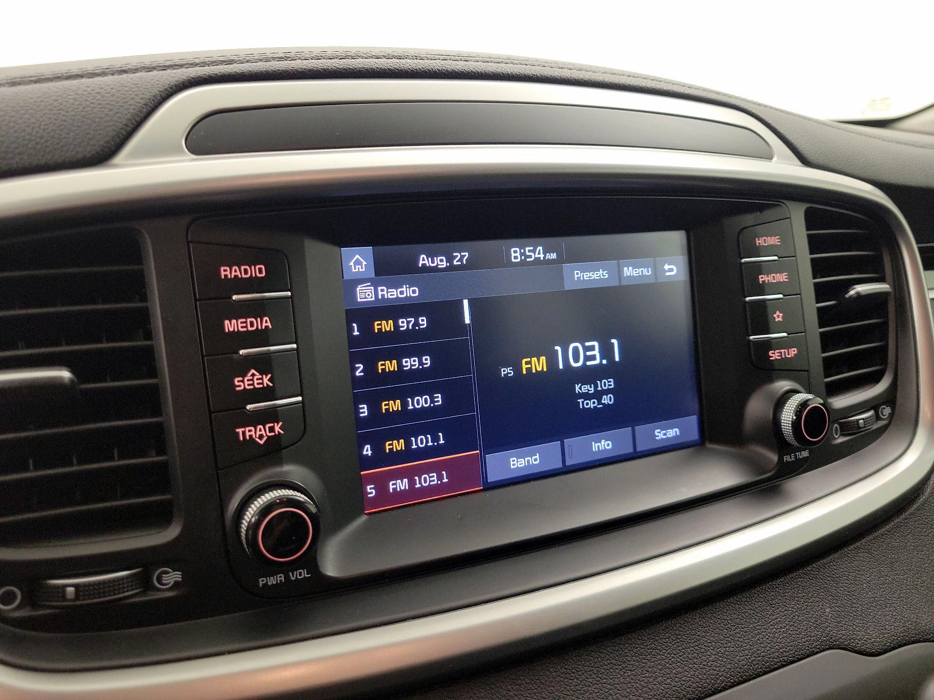 Thumbnail: 2019 Kia Sorento - 15