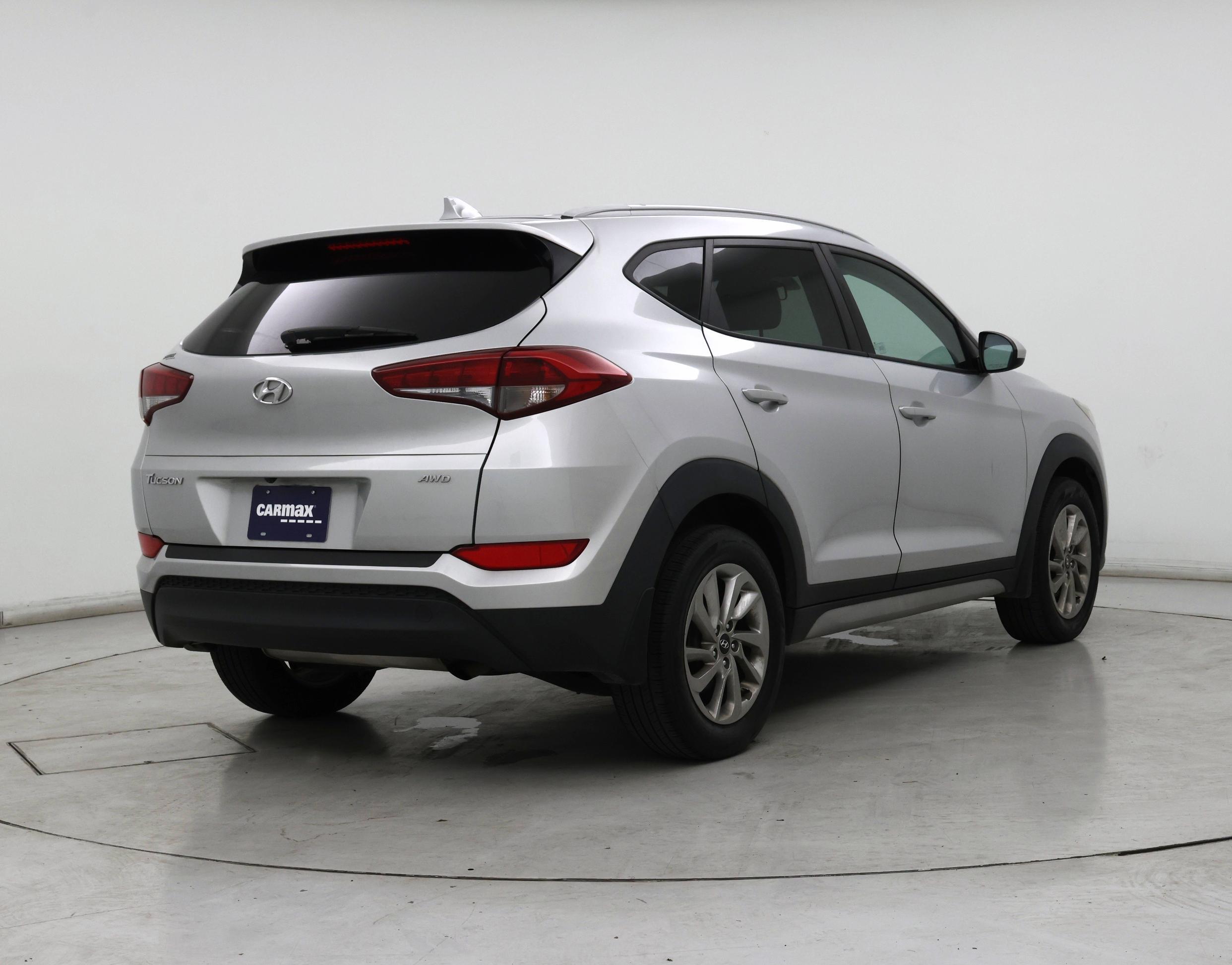 Thumbnail: 2018 Hyundai Tucson - 8