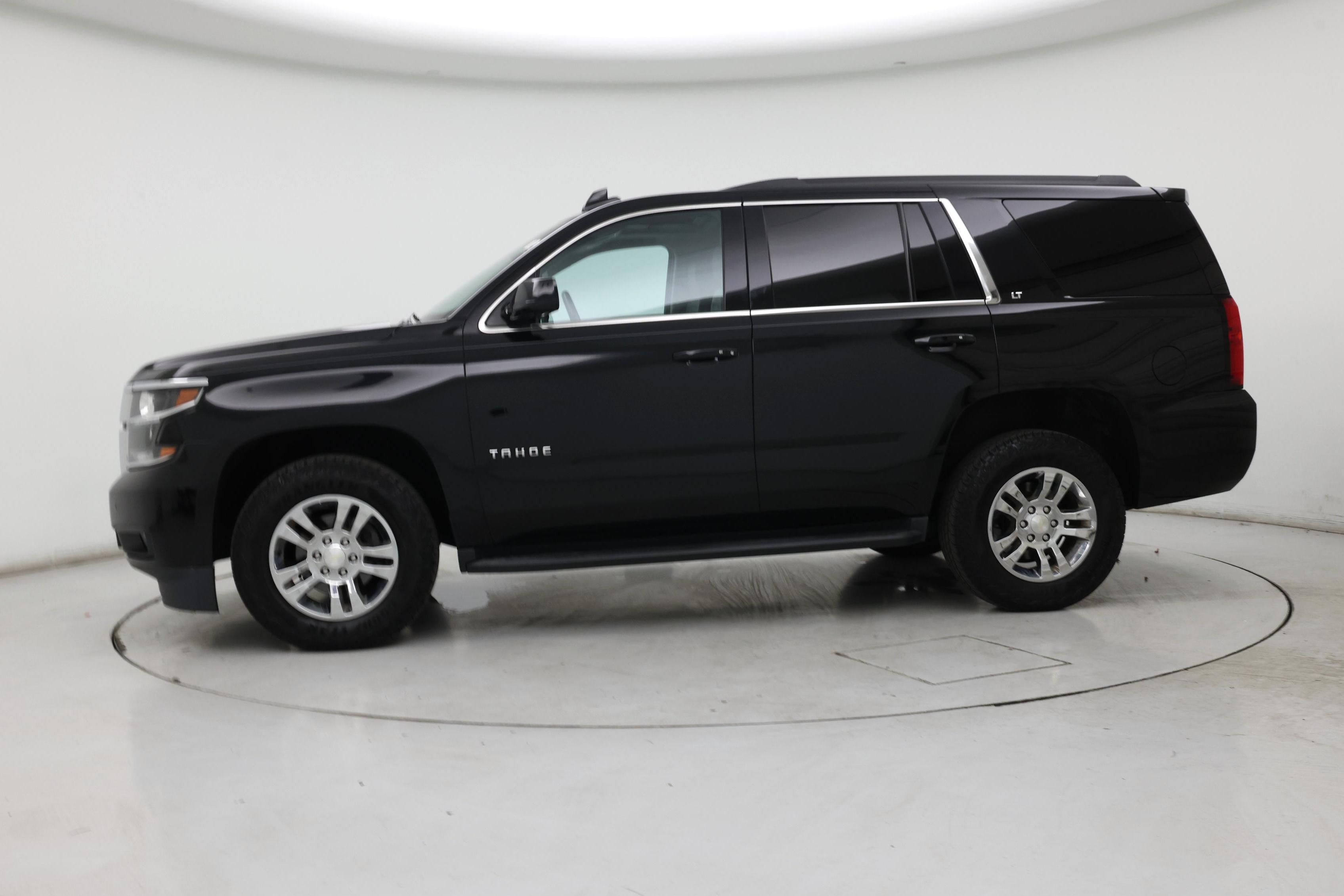 Thumbnail: 2019 Chevrolet Tahoe - 3
