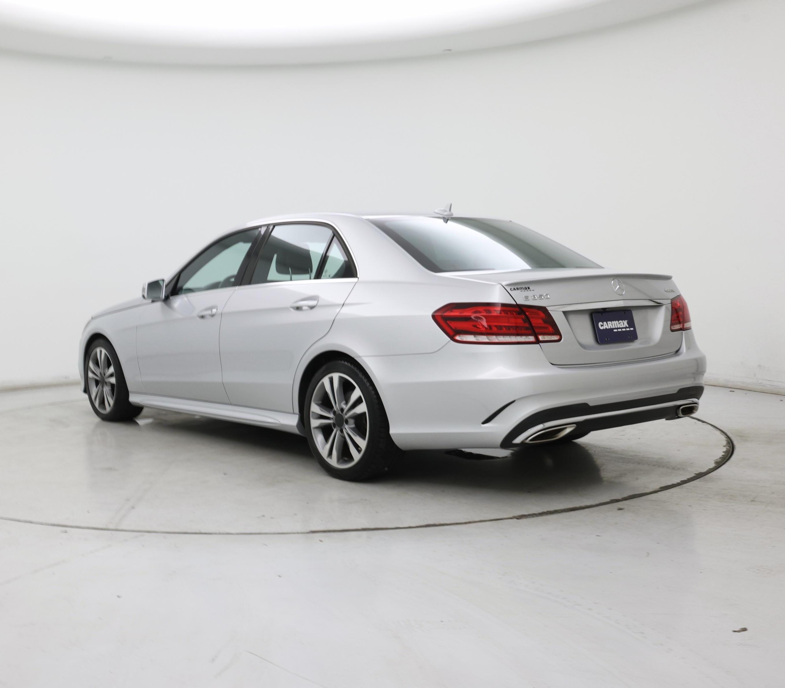 Thumbnail: 2016 Mercedes-Benz E-Class - 2