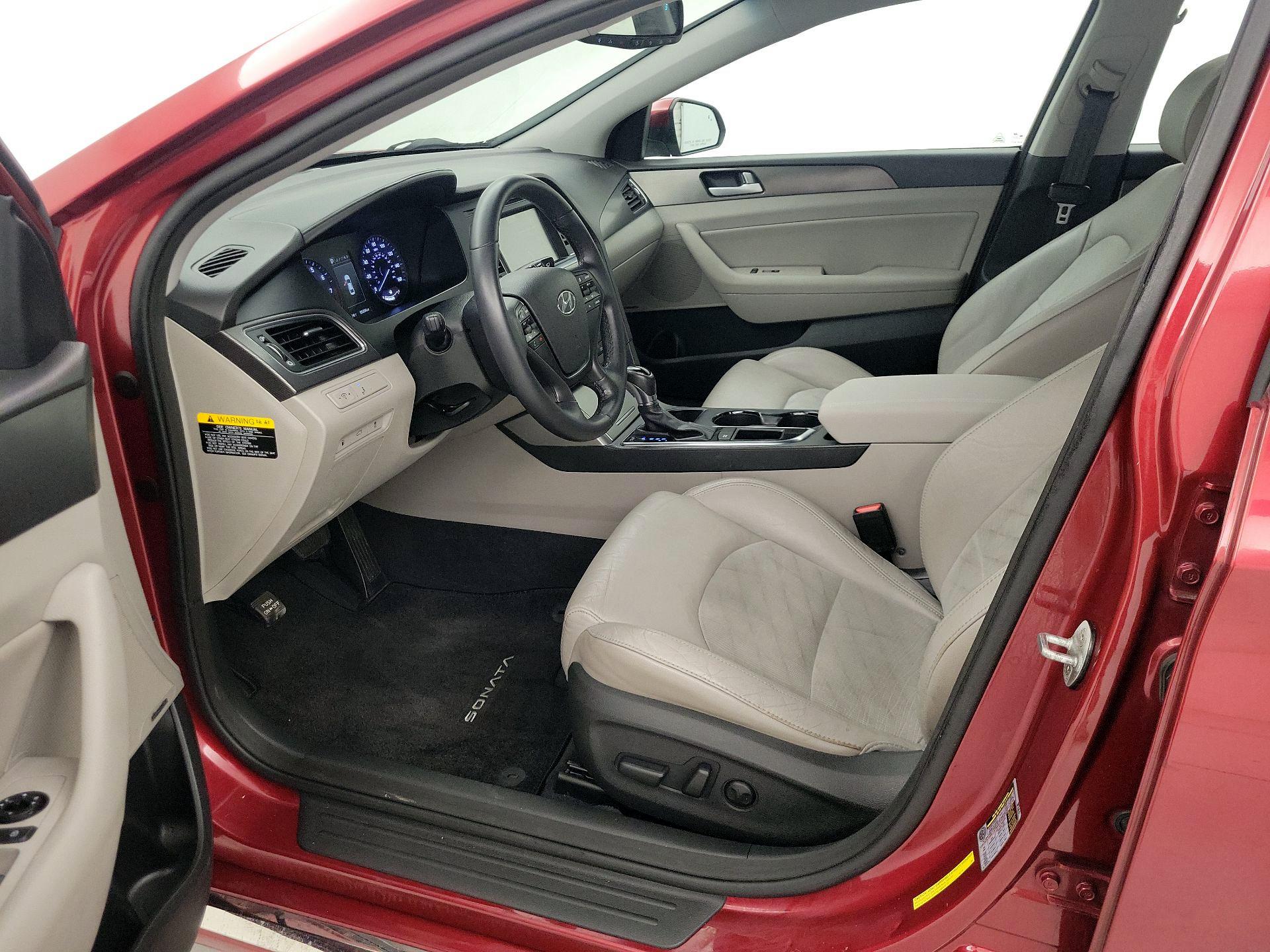 Thumbnail: 2015 Hyundai Sonata - 11
