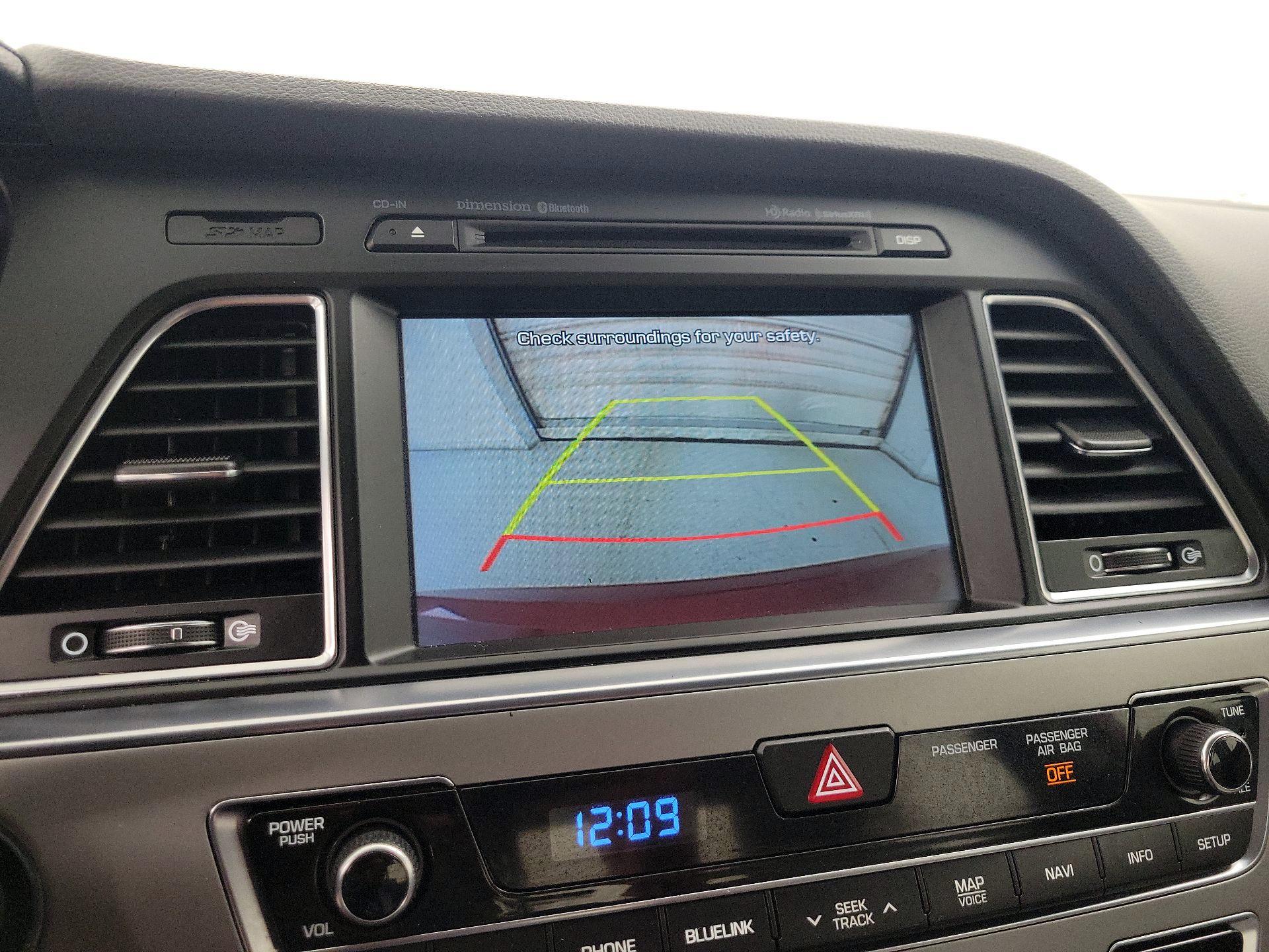 Thumbnail: 2015 Hyundai Sonata - 15