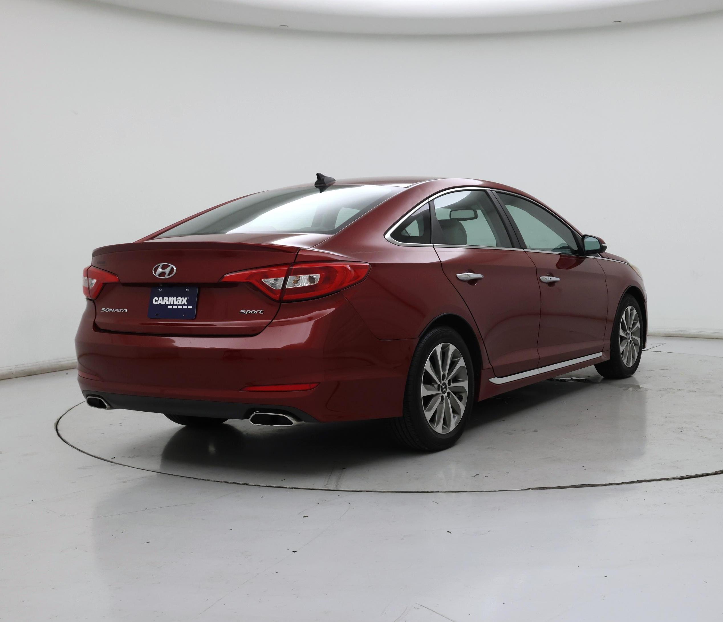 Thumbnail: 2015 Hyundai Sonata - 8