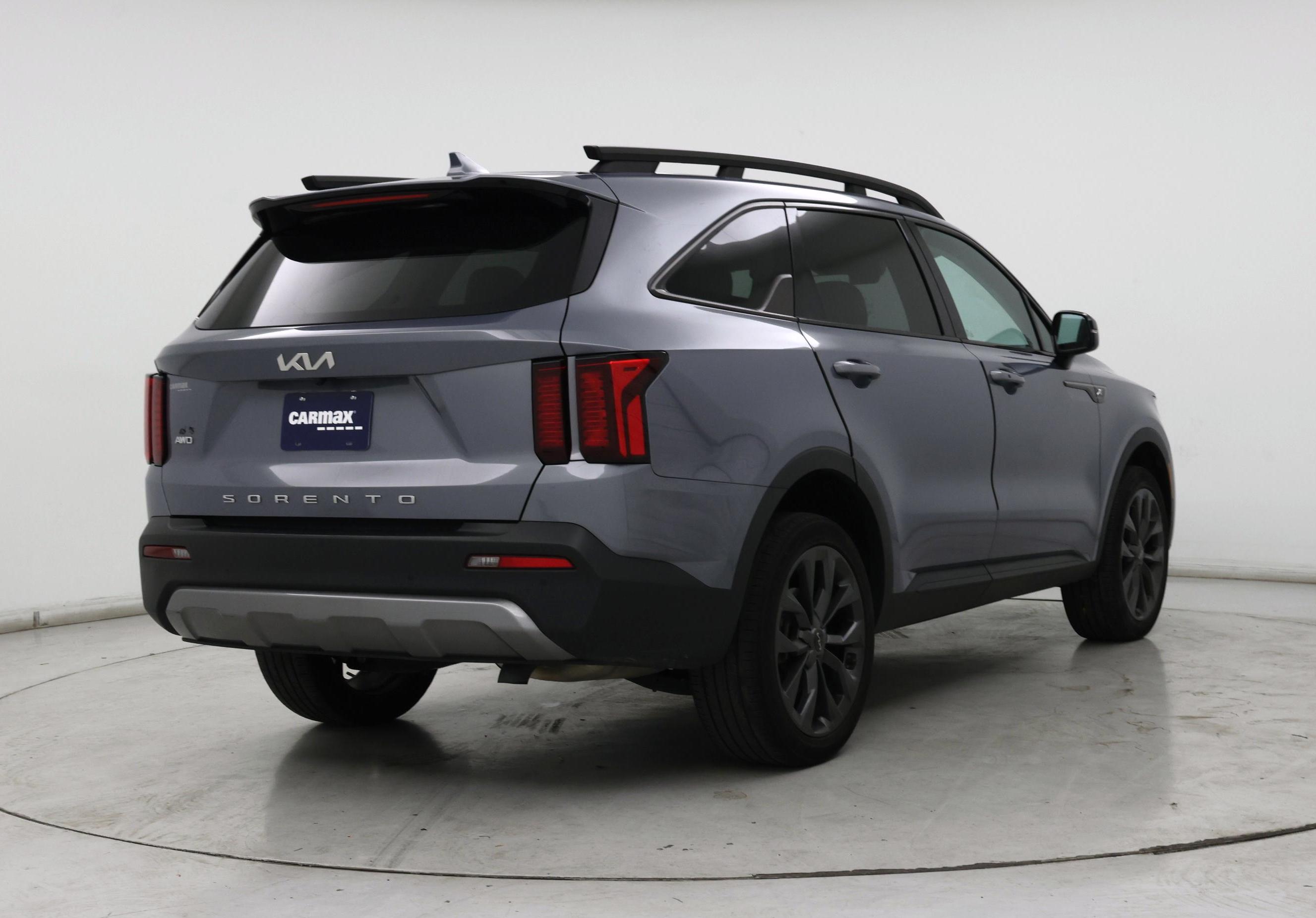 Thumbnail: 2022 Kia Sorento - 8