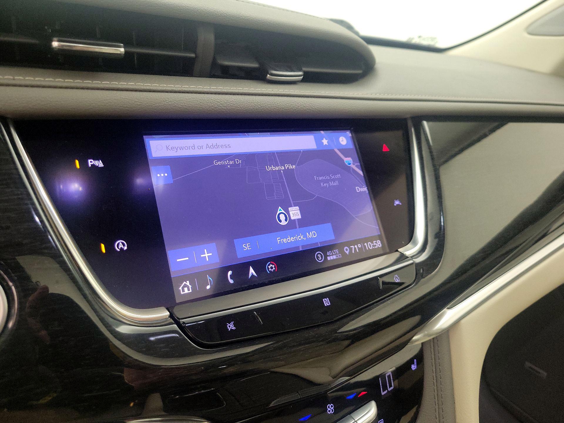 Thumbnail: 2020 Cadillac XT6 - 14