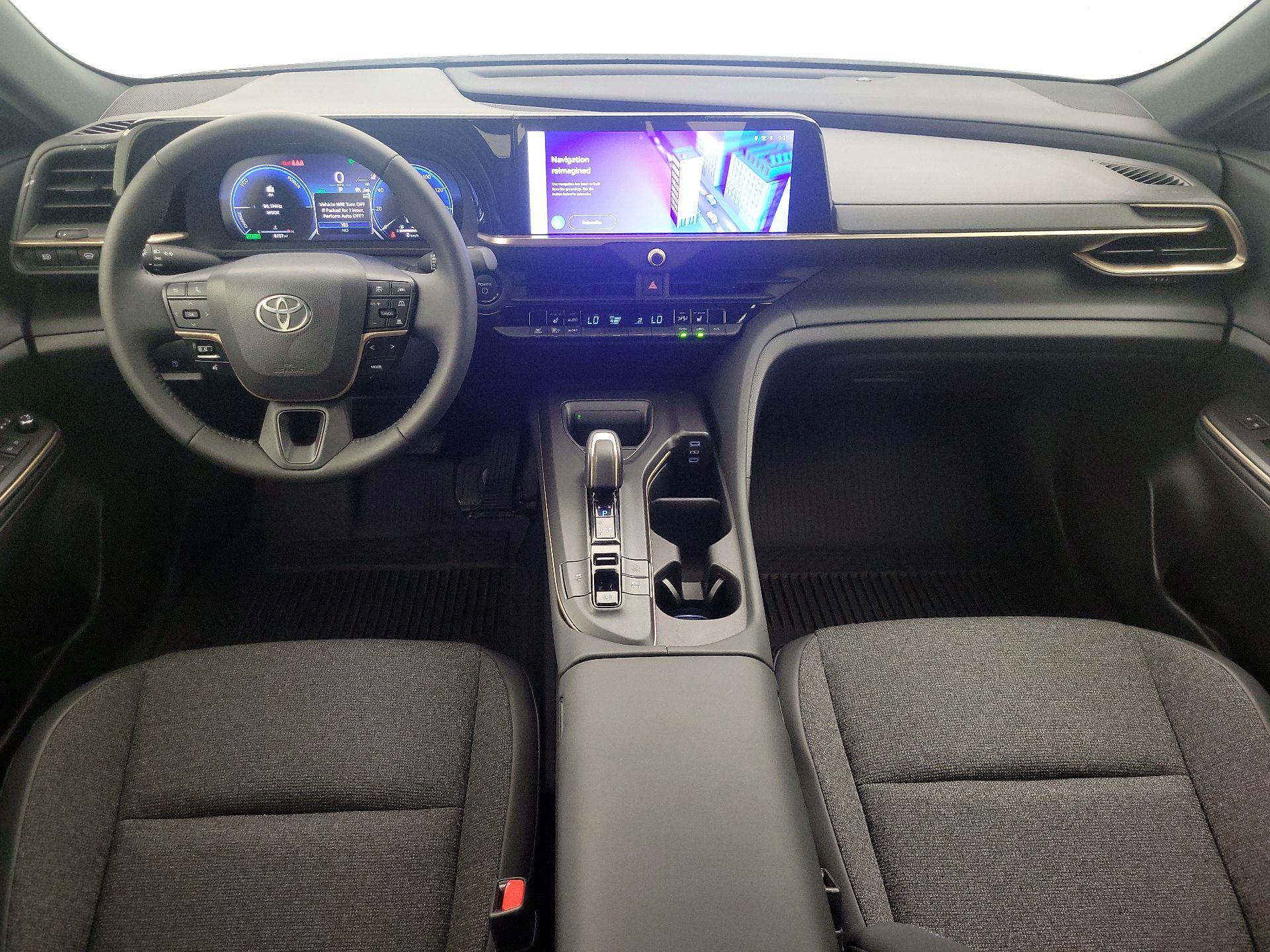 Thumbnail: 2023 Toyota Crown - 9