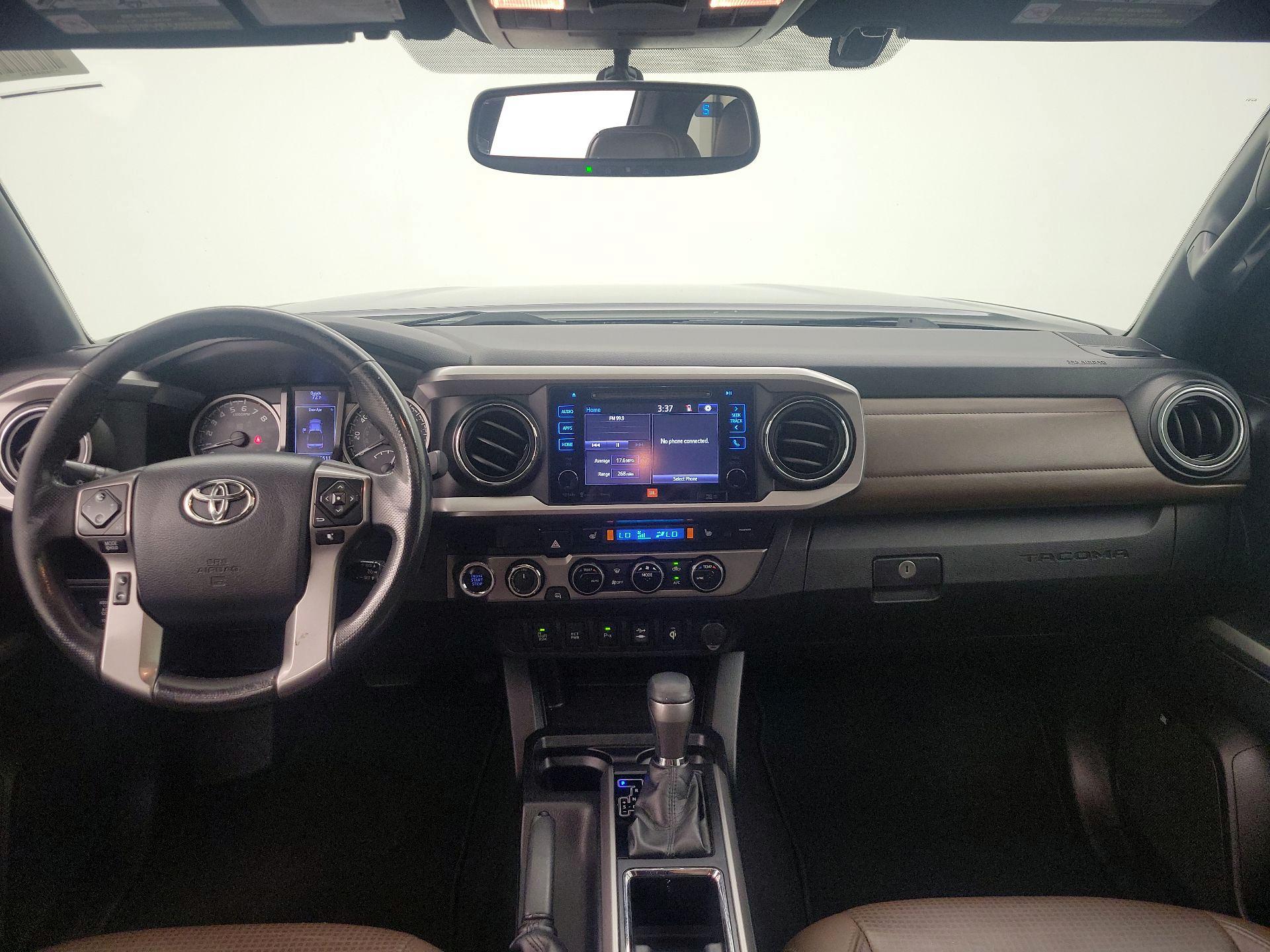 Thumbnail: 2017 Toyota Tacoma - 9