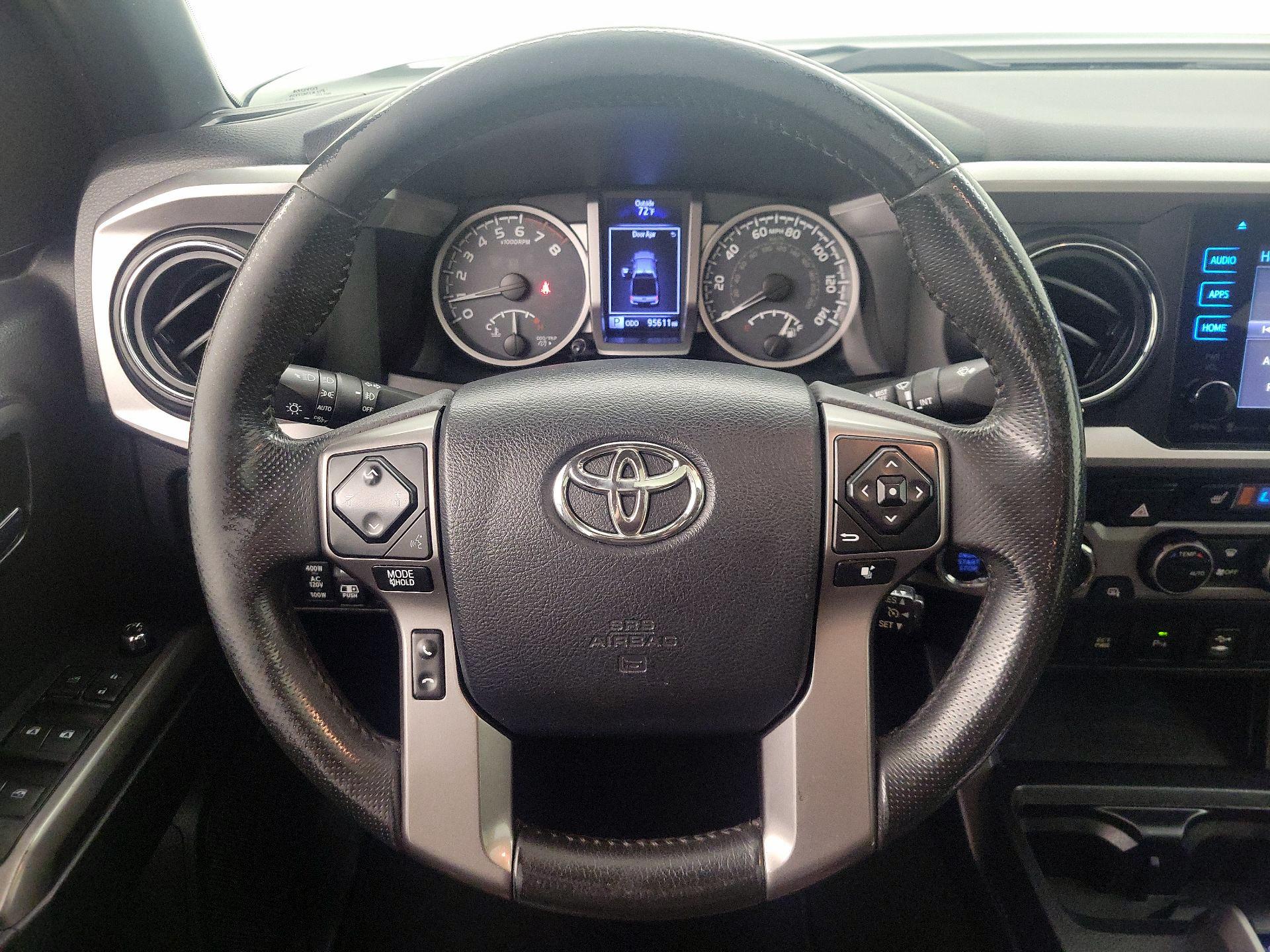 Thumbnail: 2017 Toyota Tacoma - 10