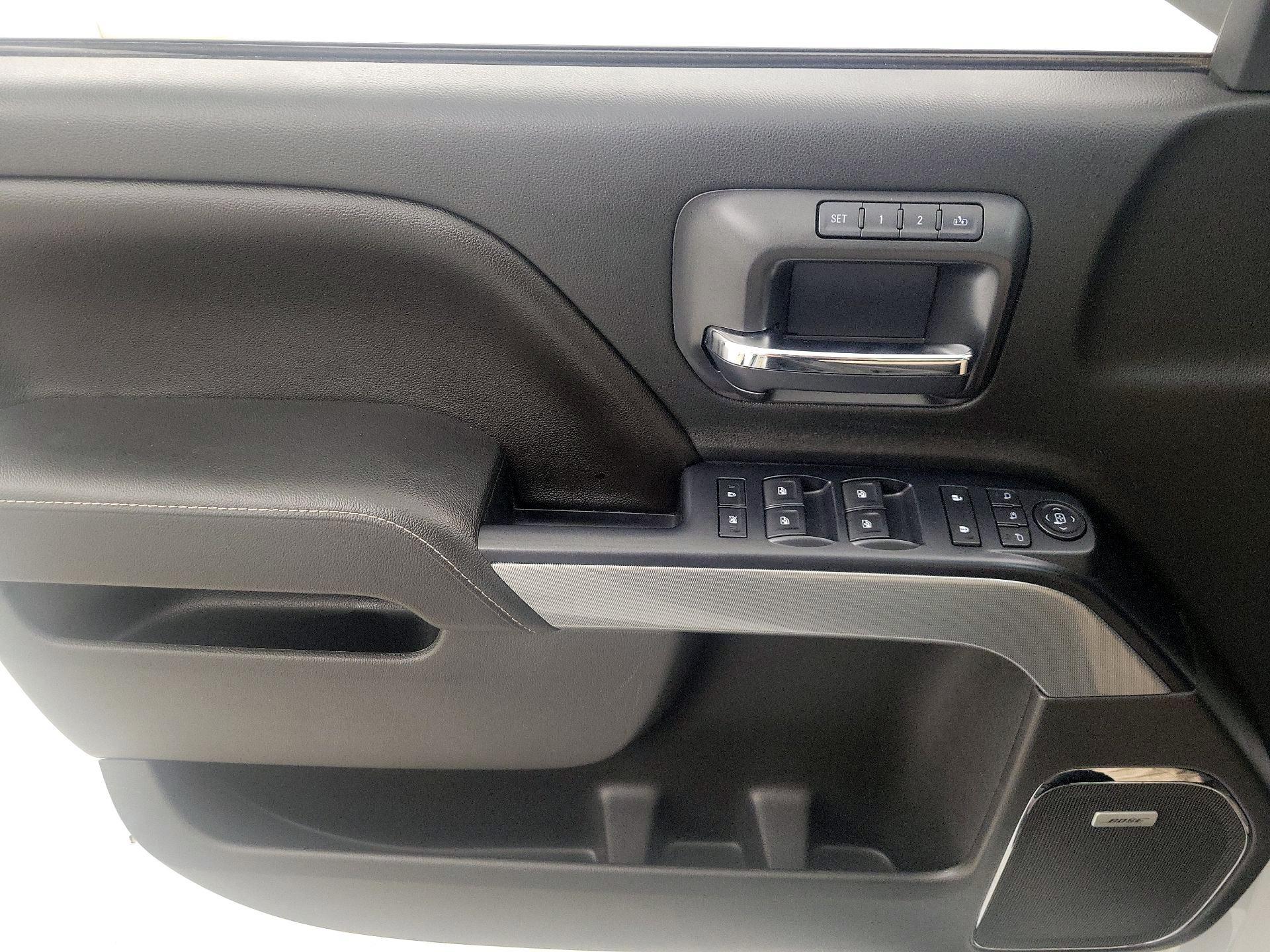 Thumbnail: 2016 Chevrolet Silverado 1500 - 12