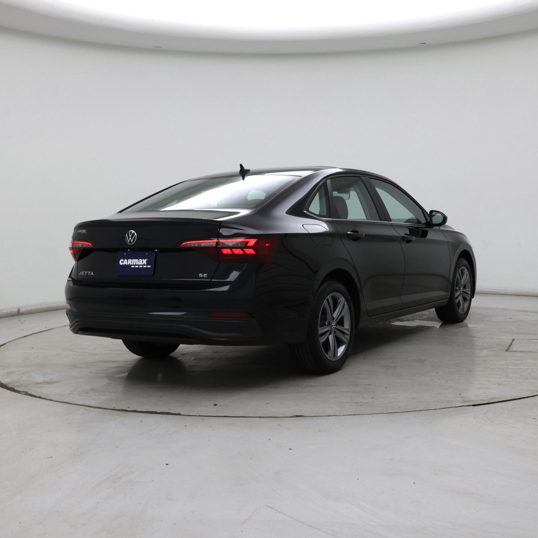 Thumbnail: 2023 Volkswagen Jetta - 8