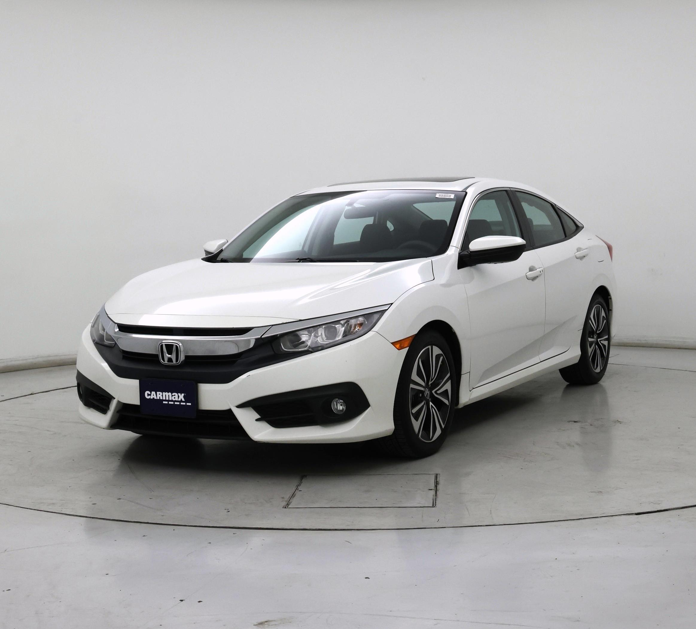 Thumbnail: 2017 Honda Civic - 4