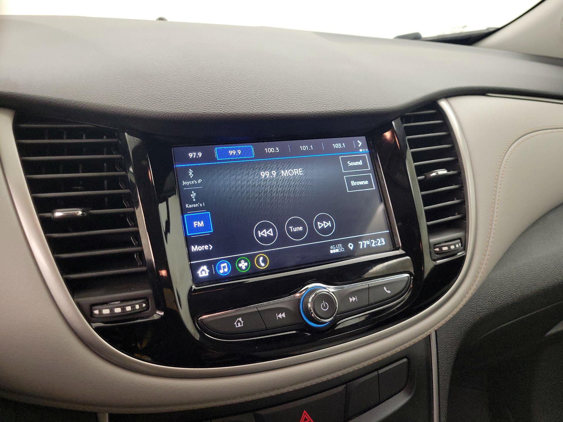 Thumbnail: 2019 Chevrolet Trax - 15