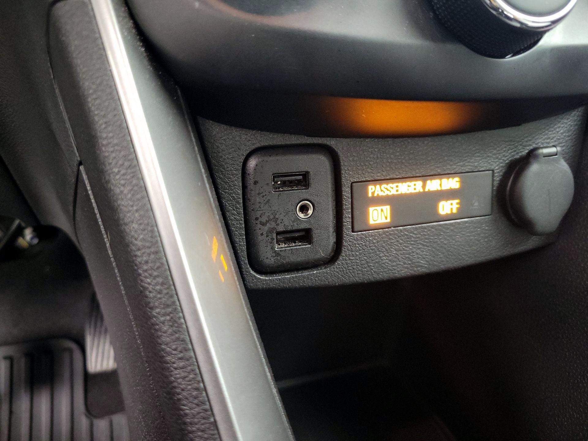 Thumbnail: 2019 Chevrolet Trax - 18