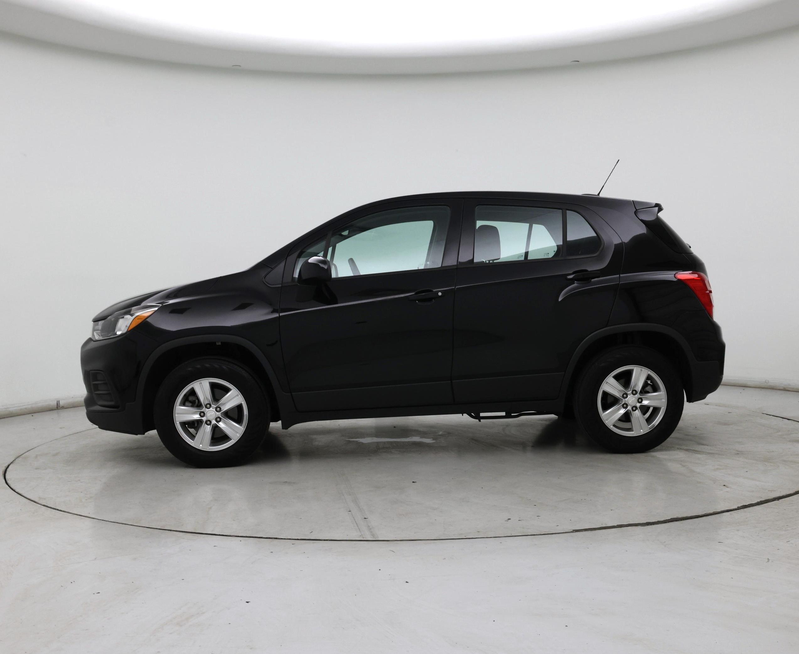 Thumbnail: 2019 Chevrolet Trax - 3