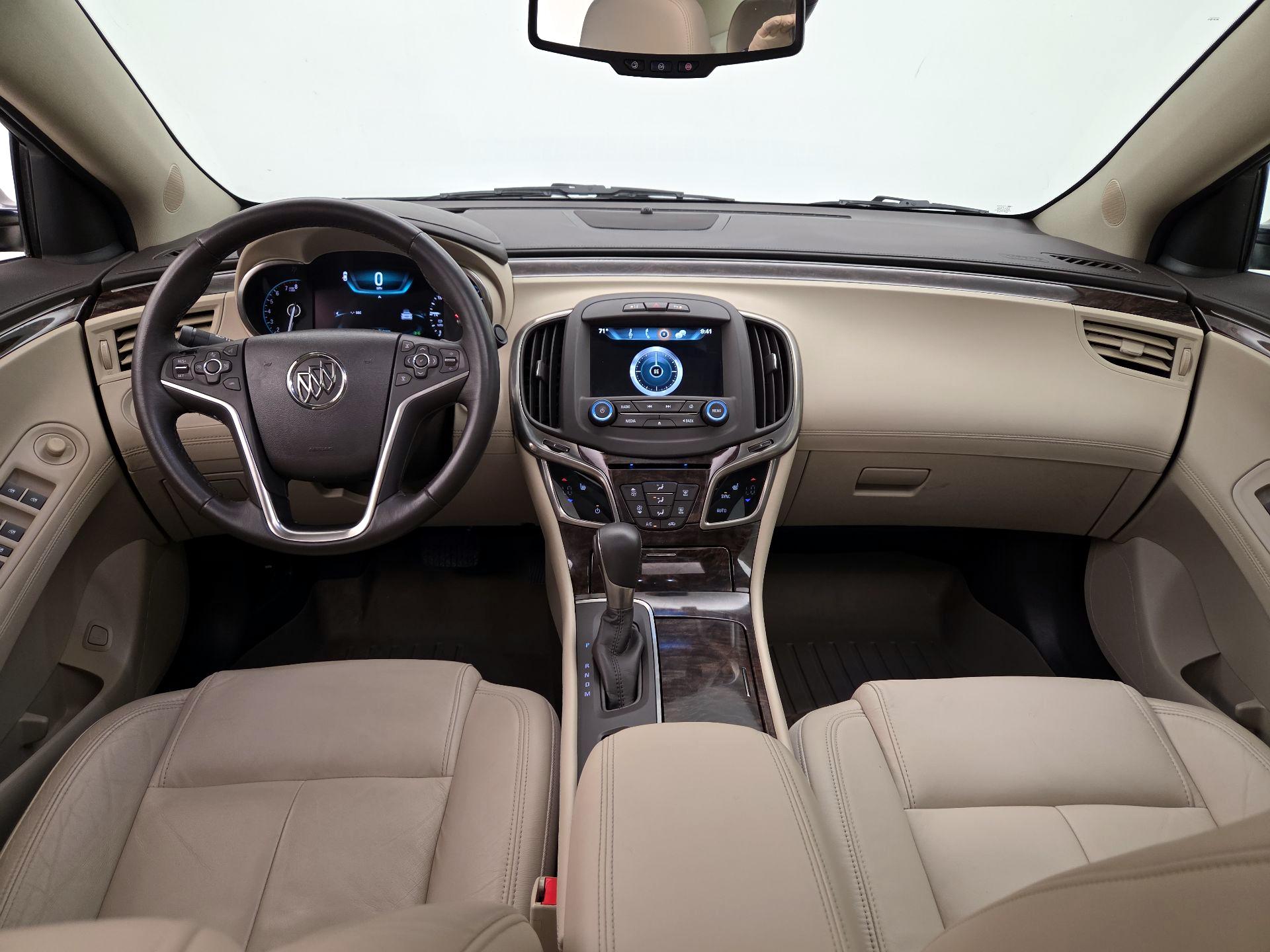 Thumbnail: 2016 Buick LaCrosse - 9