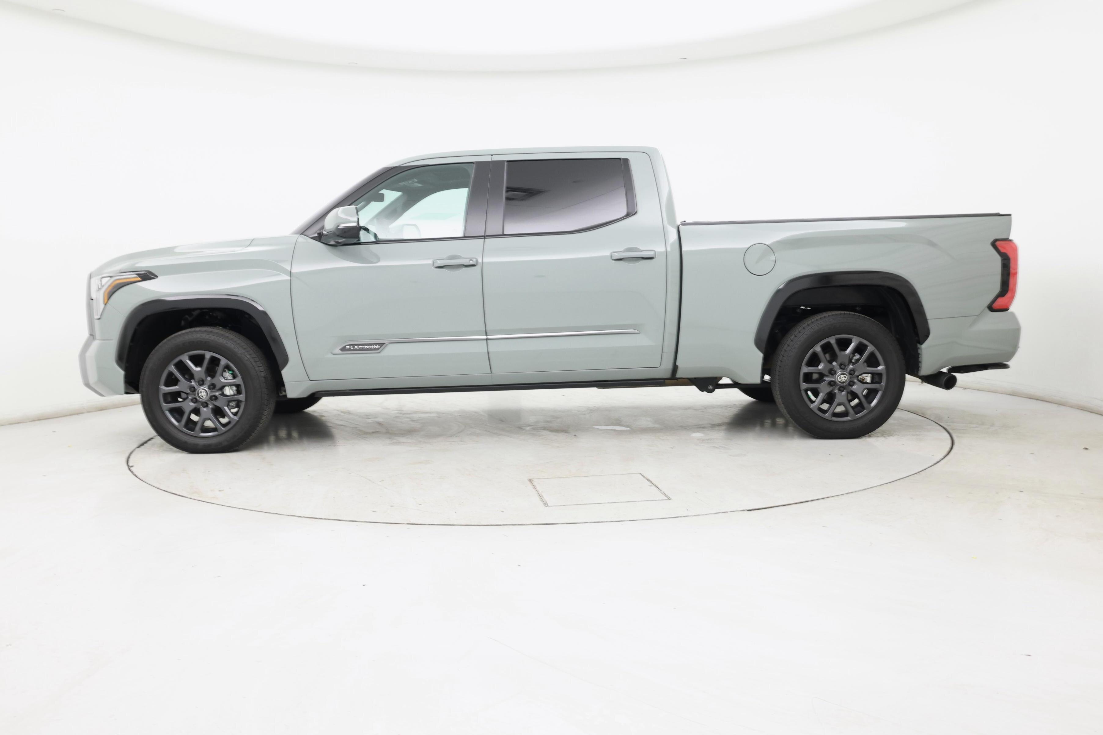 Thumbnail: 2025 Toyota Tundra - 3