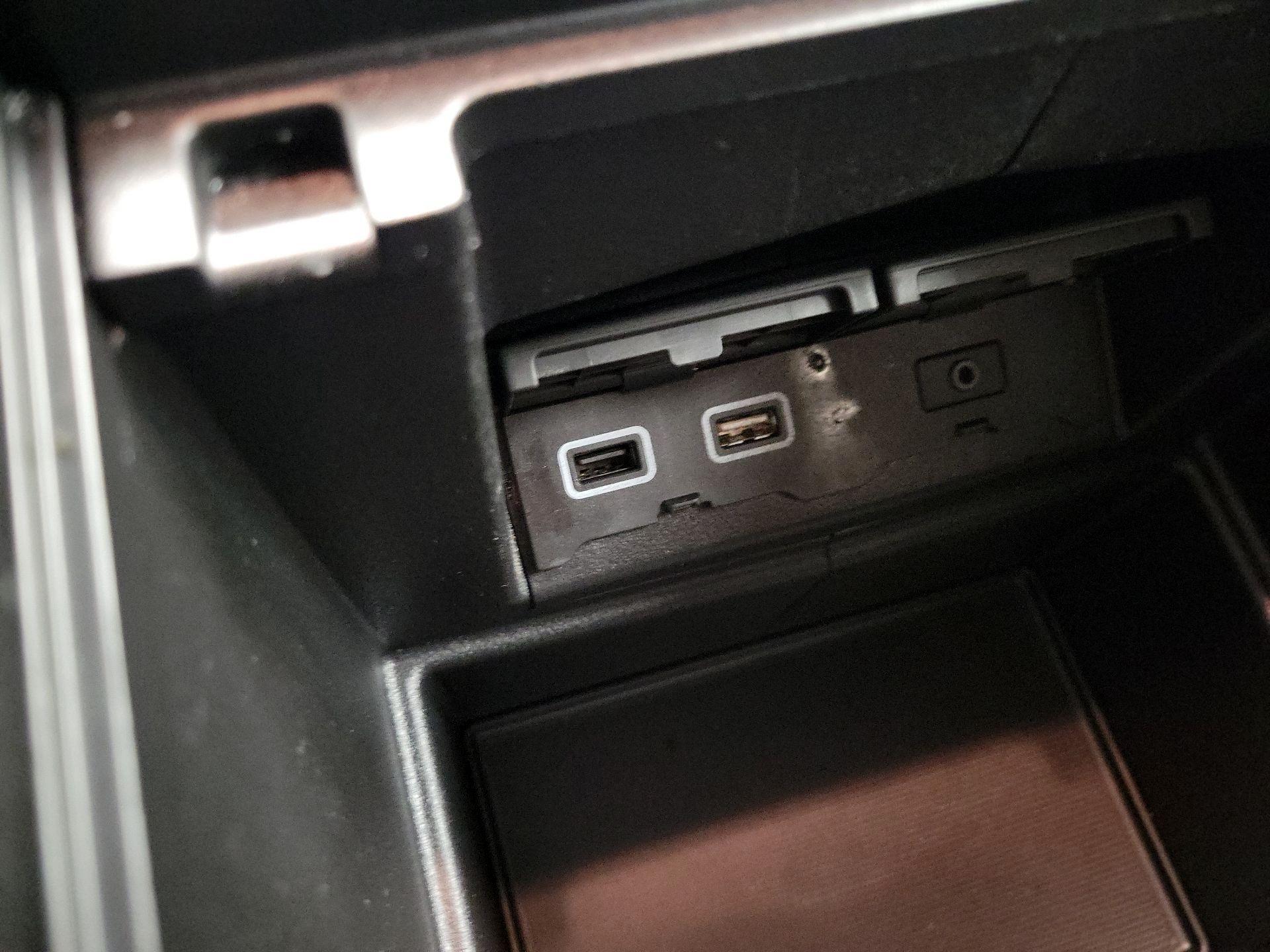 Thumbnail: 2019 Honda Odyssey - 18