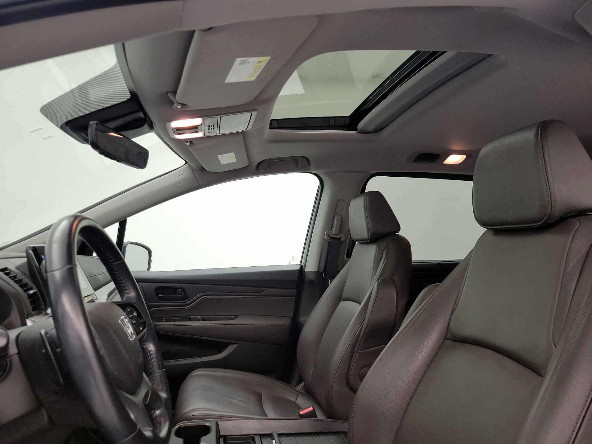 Thumbnail: 2019 Honda Odyssey - 19