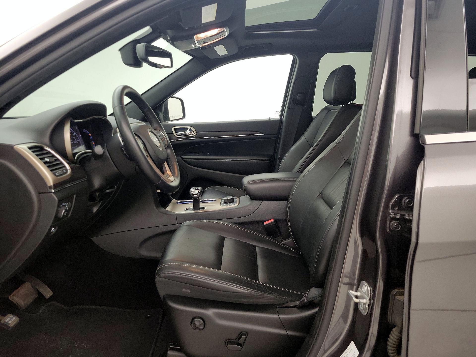 Thumbnail: 2014 Jeep Grand Cherokee - 11