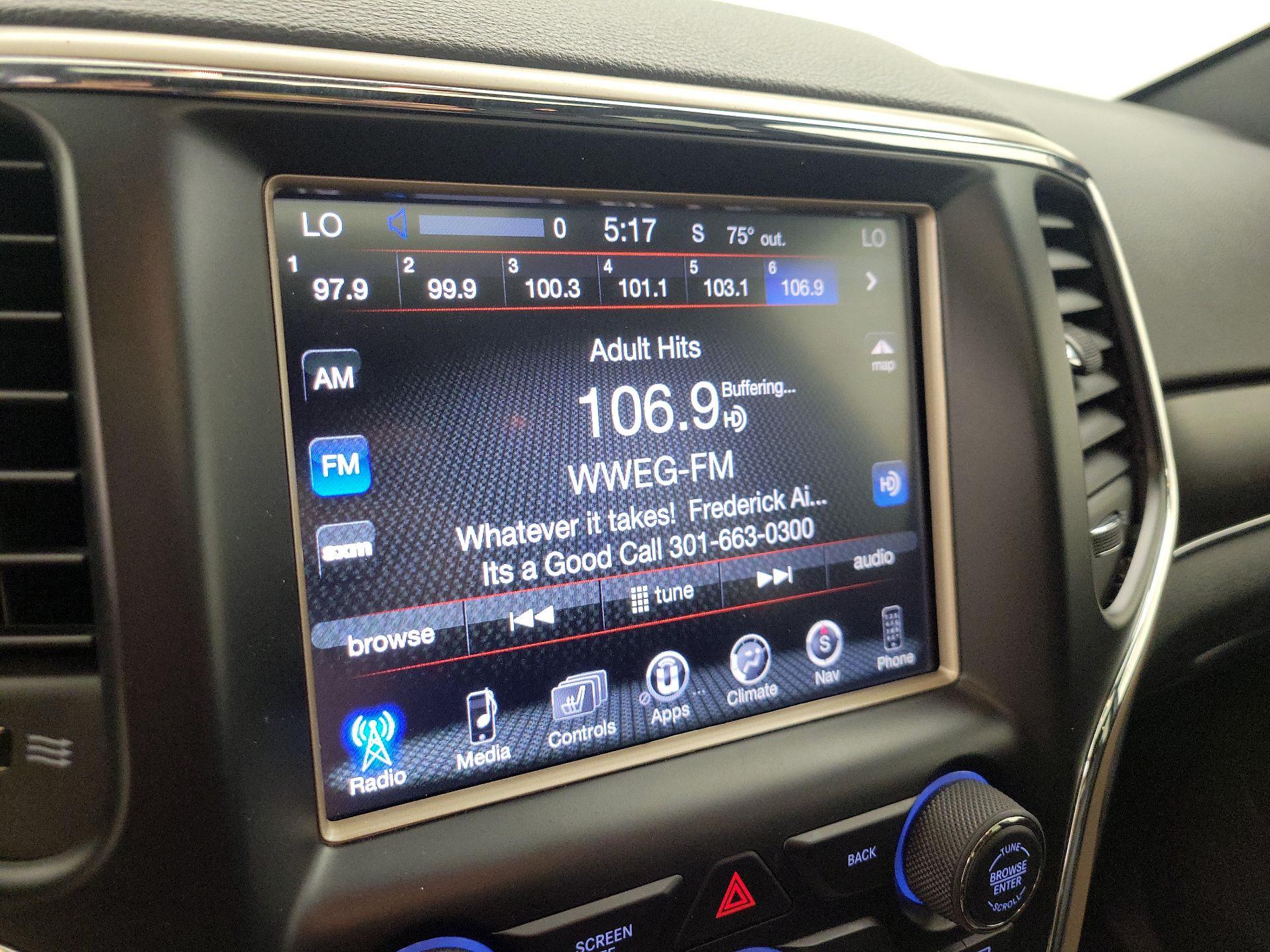 Thumbnail: 2014 Jeep Grand Cherokee - 16